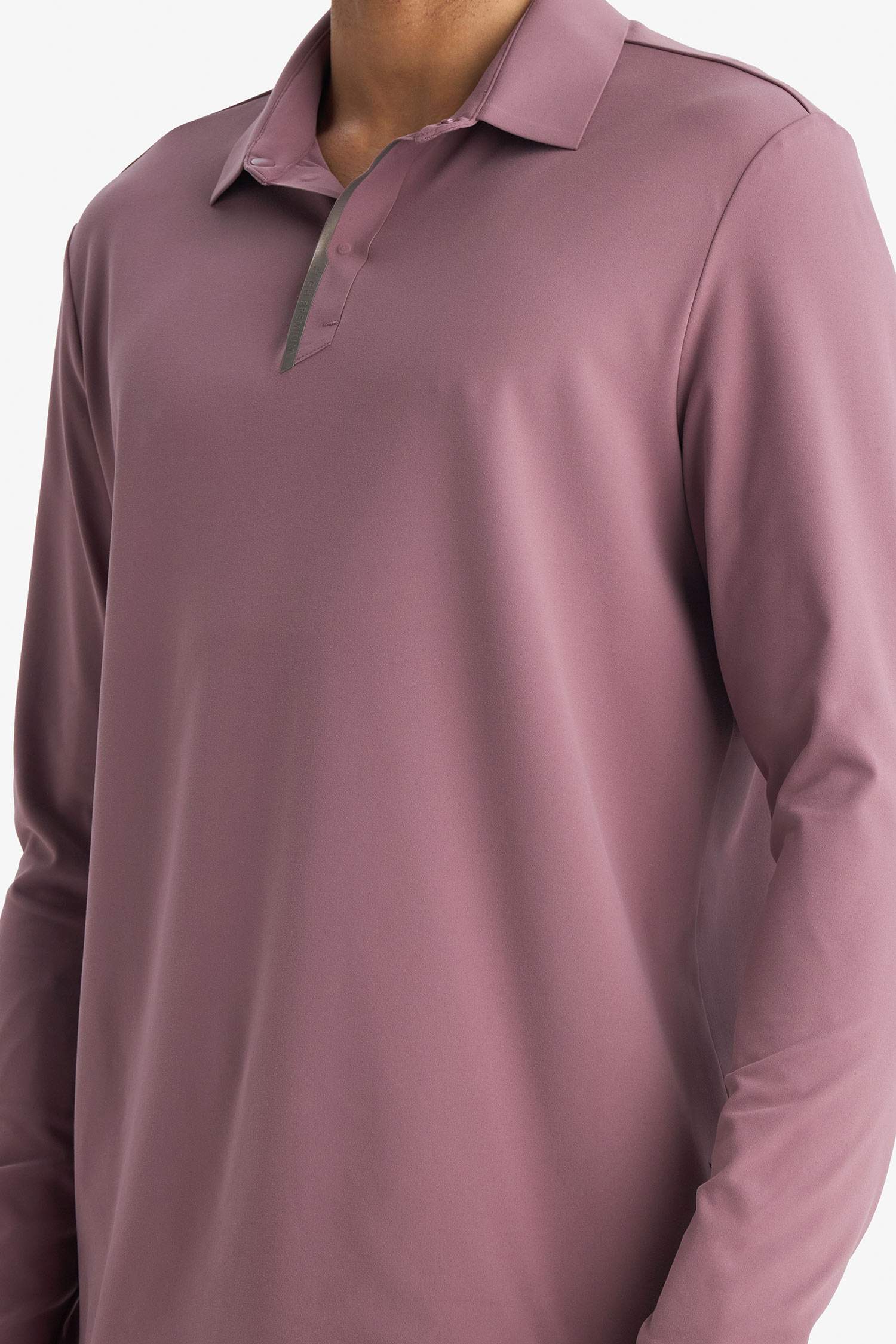 Standart Fit Polo Yaka Sporcu Uzun Kollu Tişört