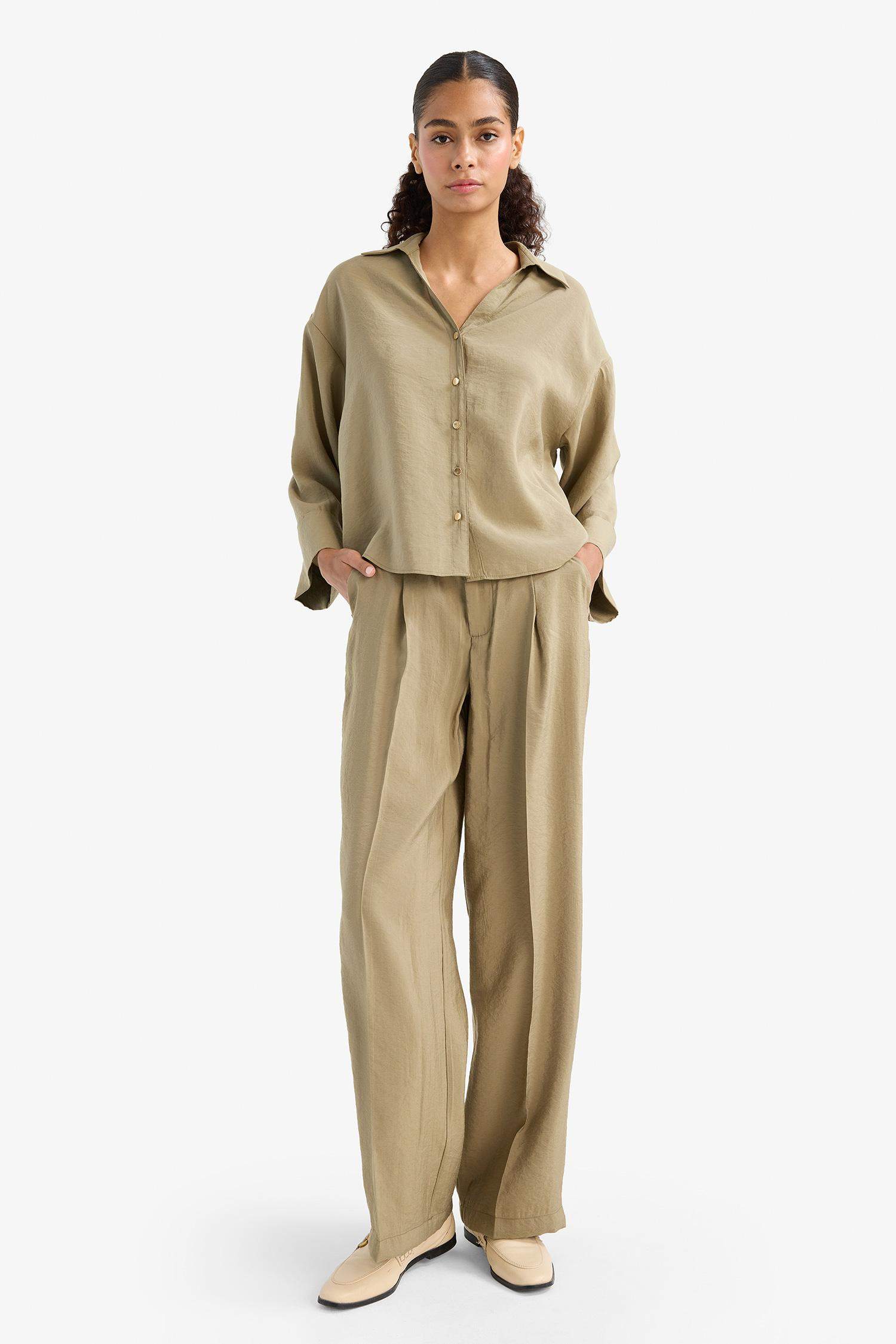 Брюки с высокой талией и широкими штанинами из модала