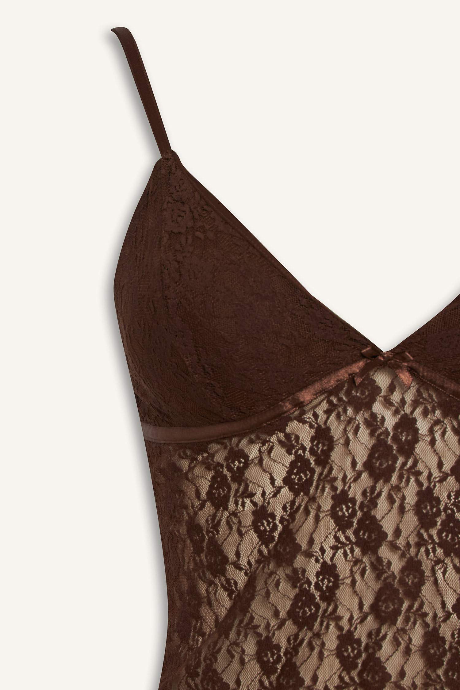 اندر شيرت دانتيل من Fall in Love