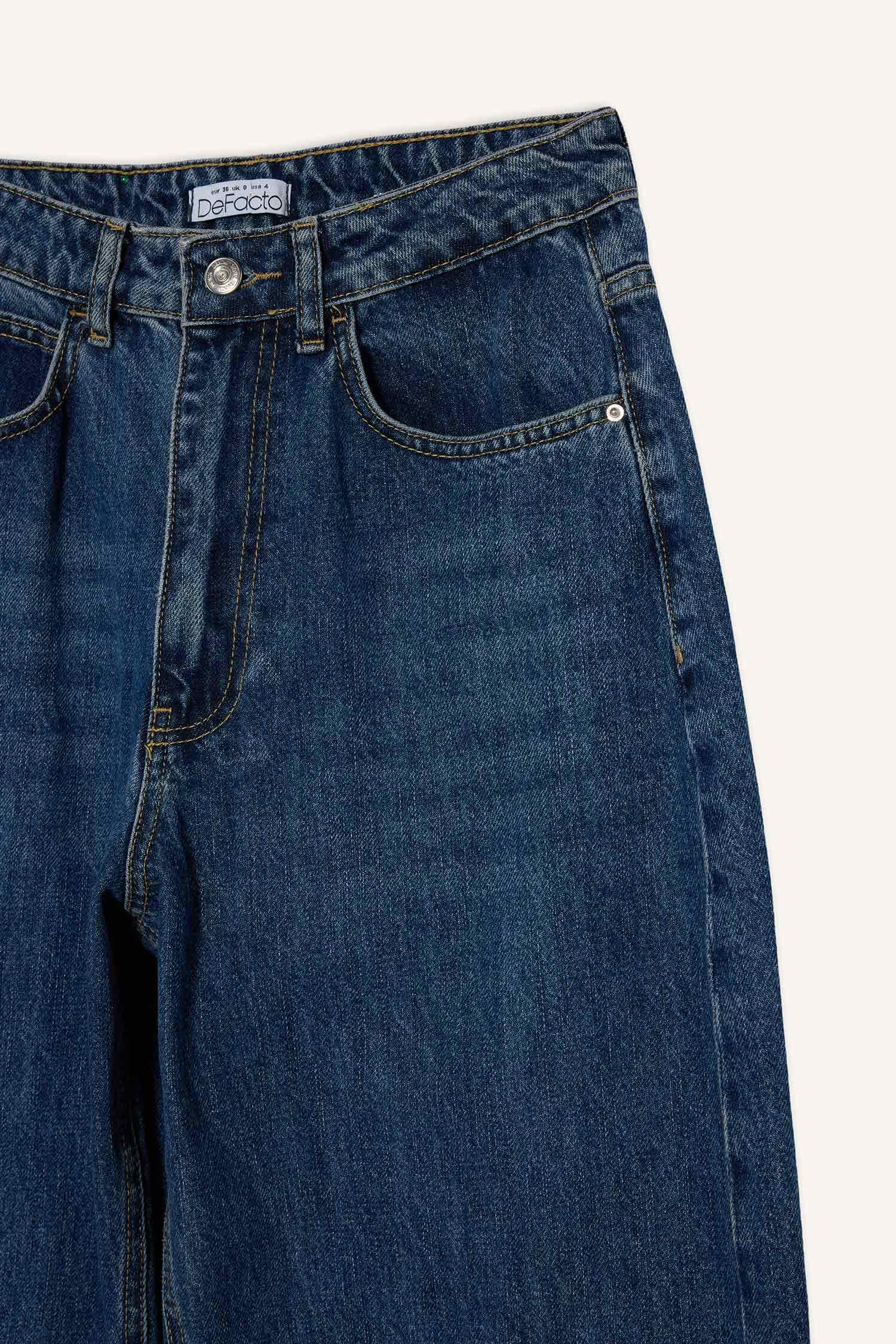 بنطرون جينز باريل فيت بحافة مطوية وخصر عالي