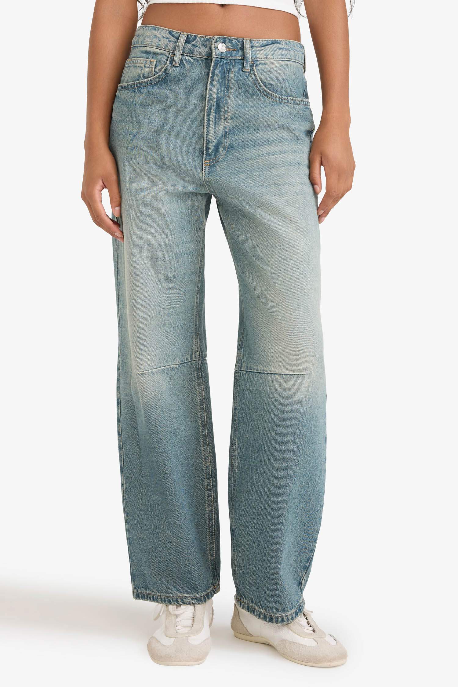 Barrel Fit Yüksek Bel Bilek Boy Jean Yıkamalı Pantolon