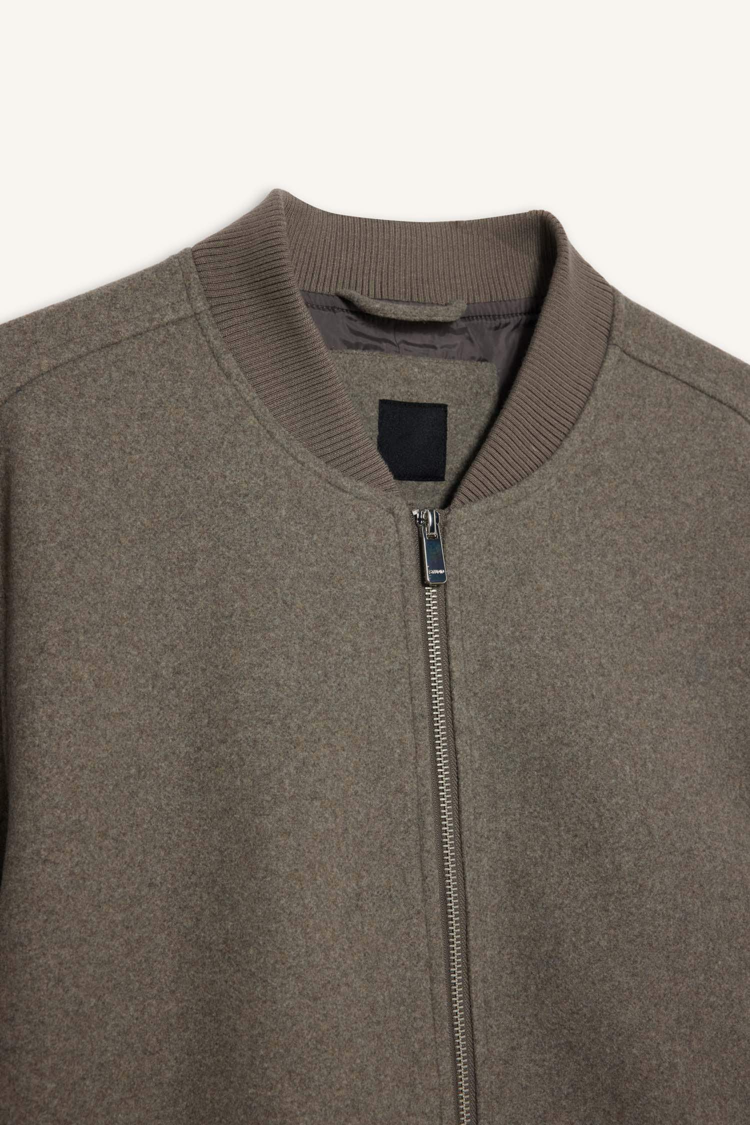 Regular Fit Lined Cachet Puffer Jacket