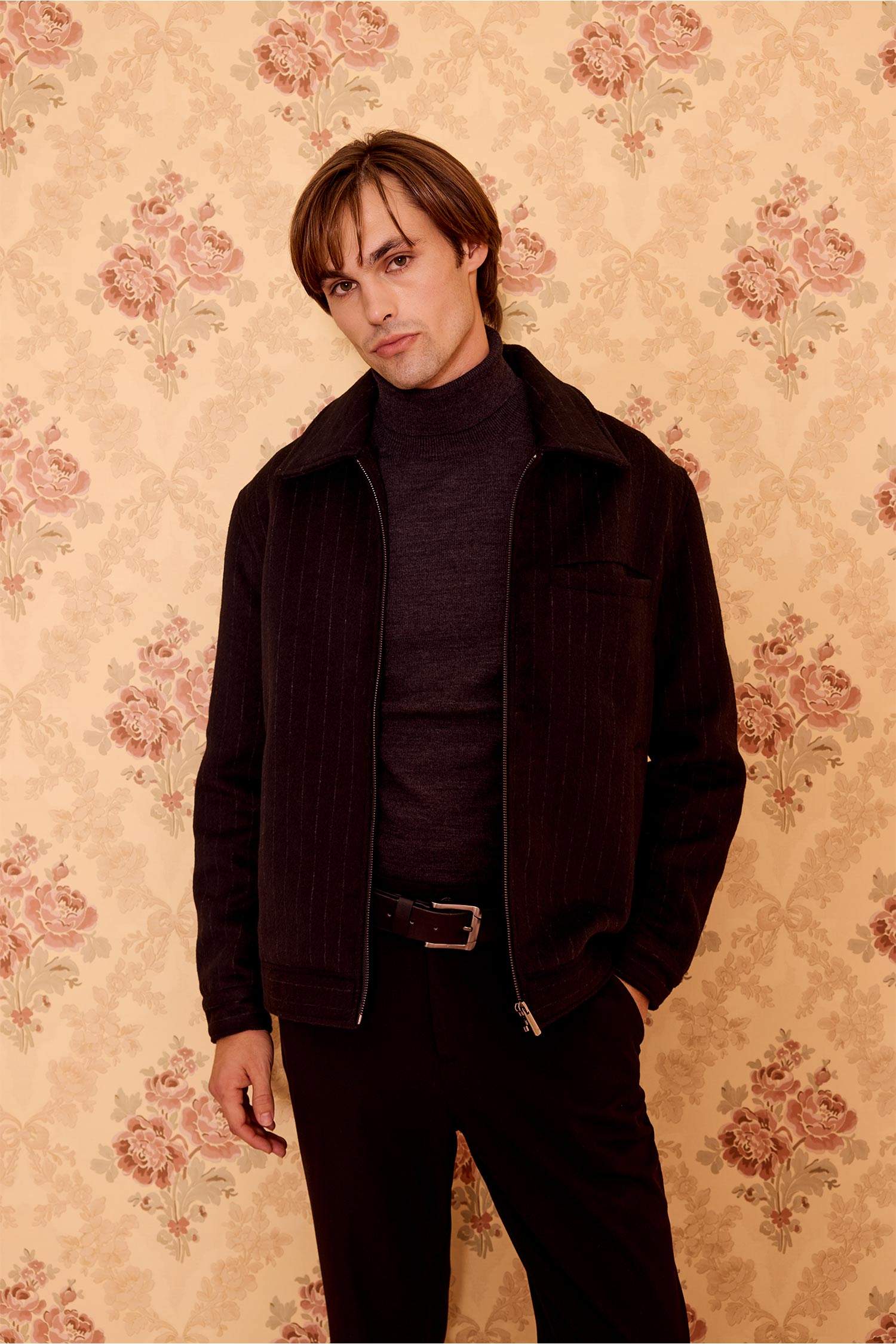 جاكيت صوف قصة عادية بياخة بولو مبطن