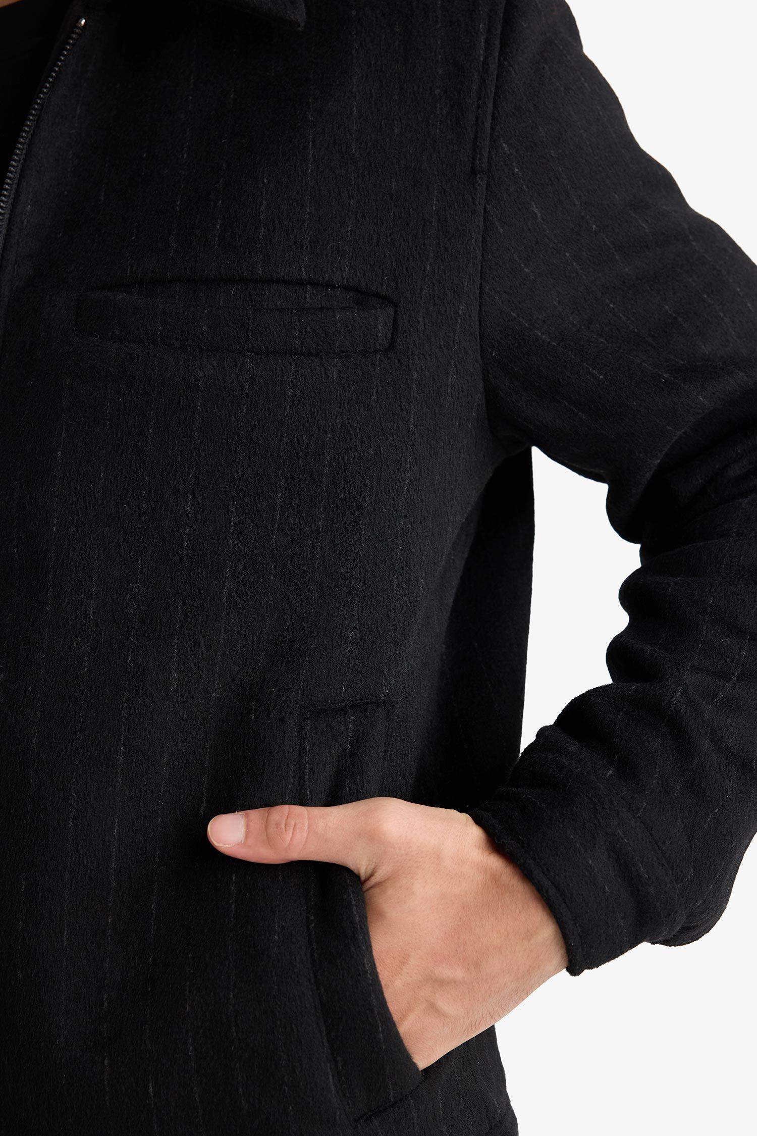 Astarlı Fermuarlı Yün Mont