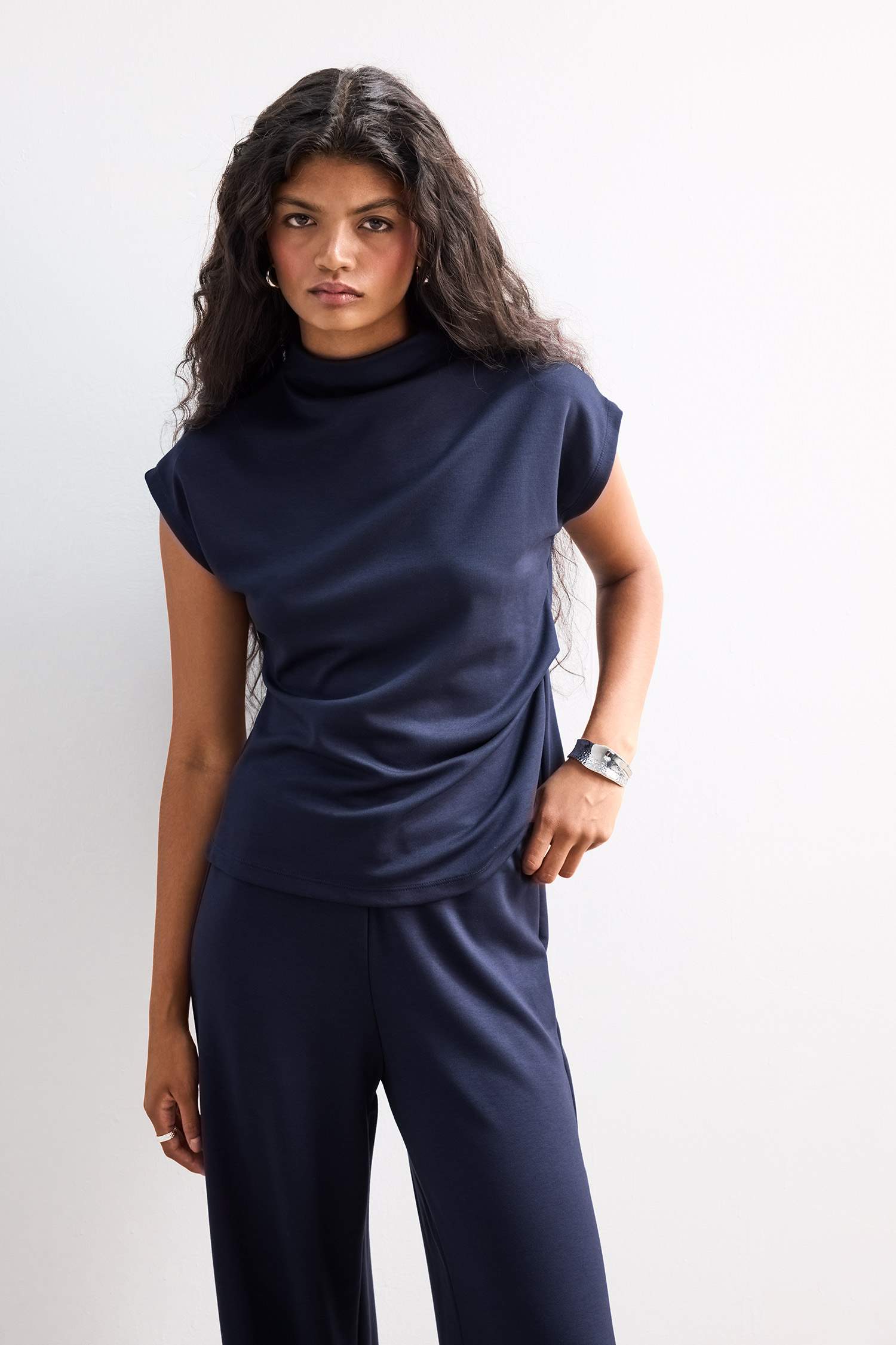 Top sans manches à col montant en piqué Coupe slim