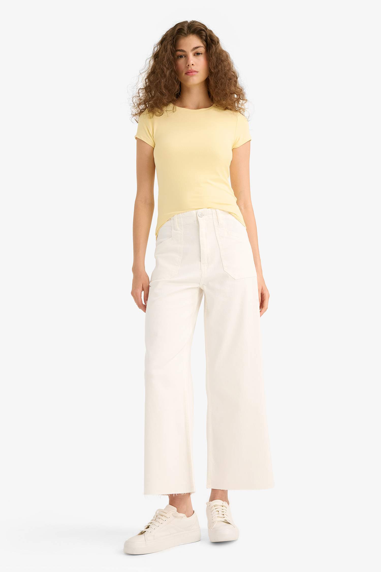 Slim Fit Crew Neck Basic Short Sleeve T-Shirt