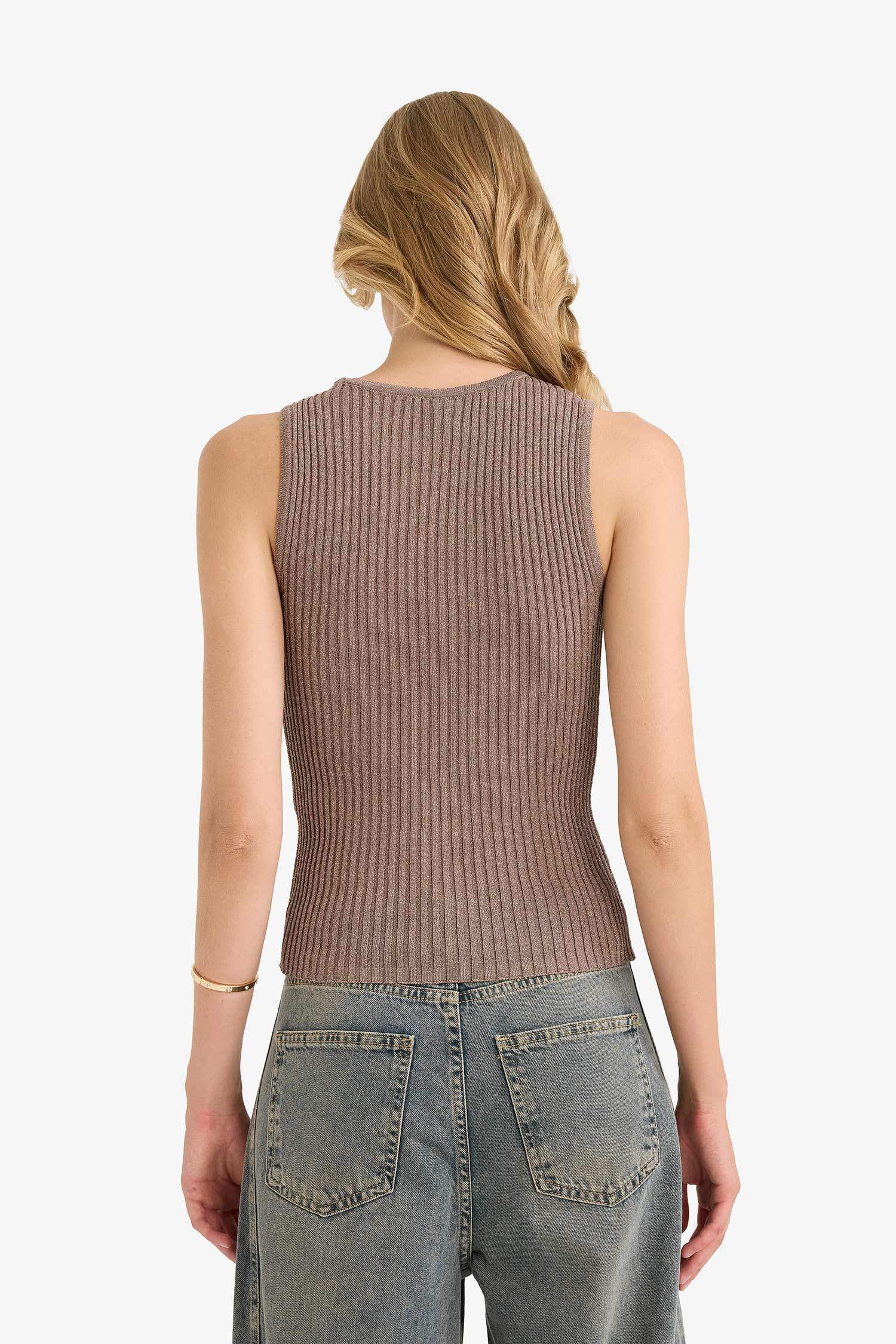 Fitted Bisiklet Yaka Triko Atlet