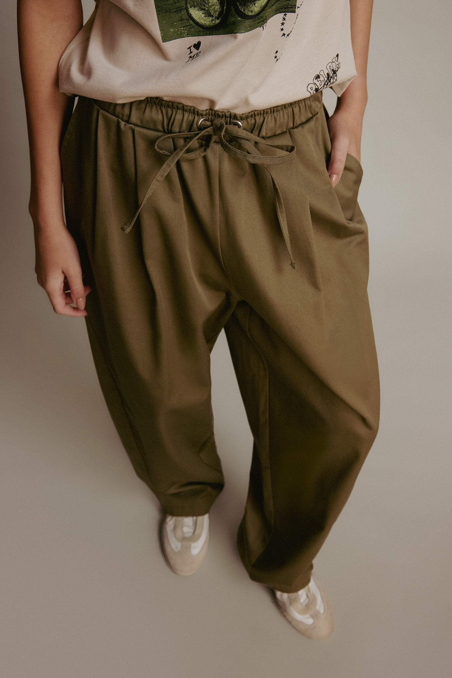 Baggy Fit Normal Waist Gabardine Trousers