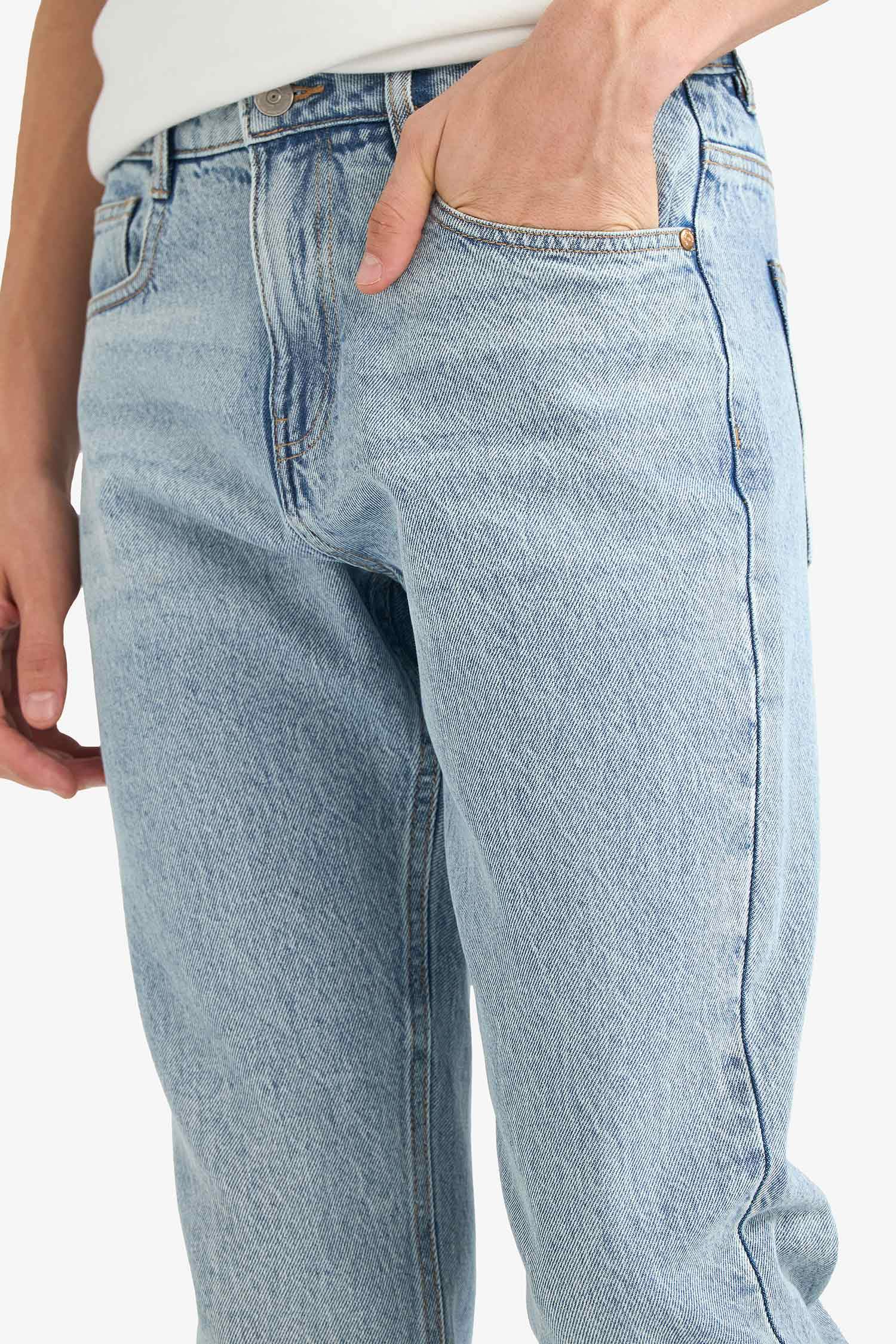 سروال جينز قصة عادي منتظم برجل عادي