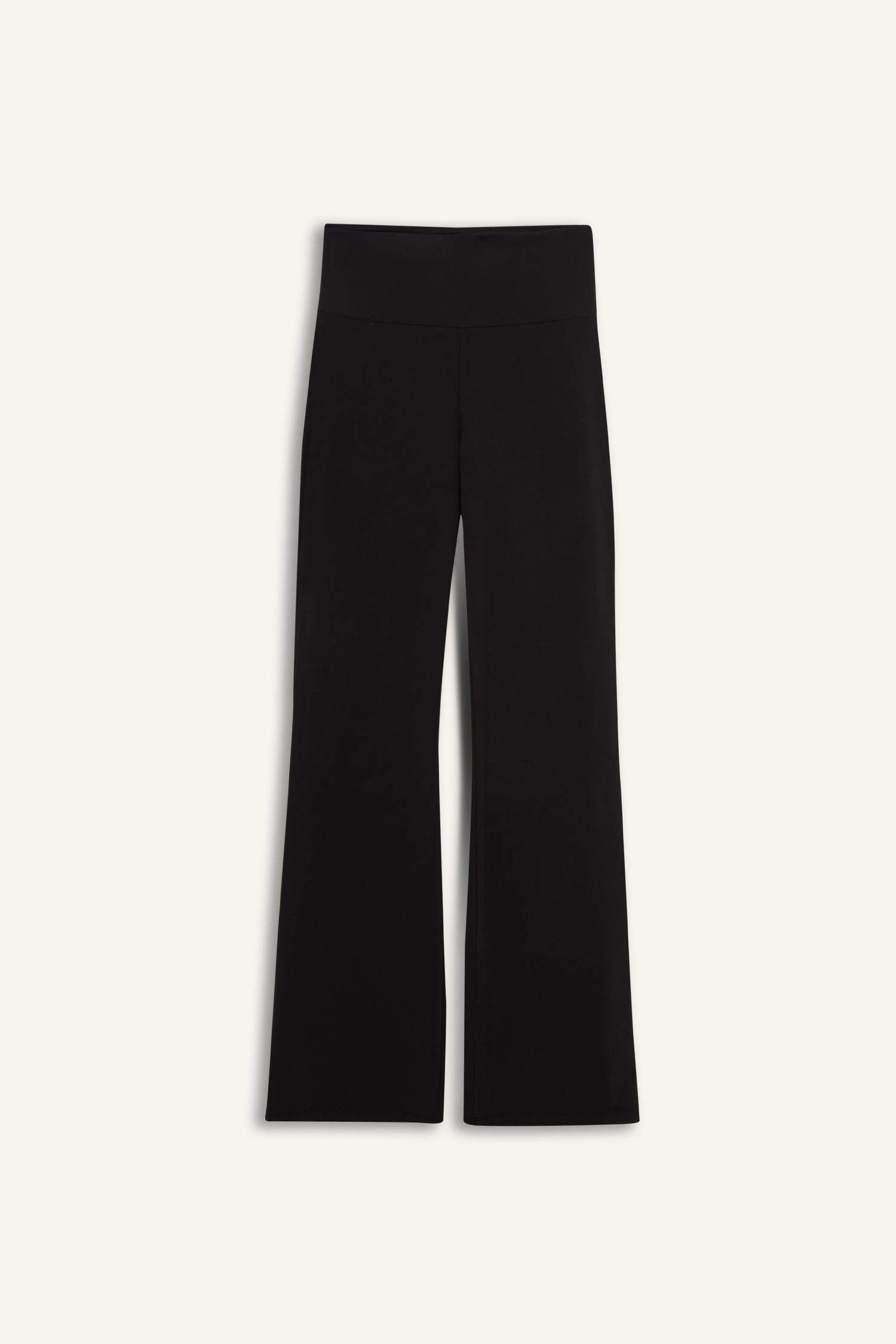 Yumuşak Dokulu İspanyol Paça Pantolon-Fall in Love Loungewear