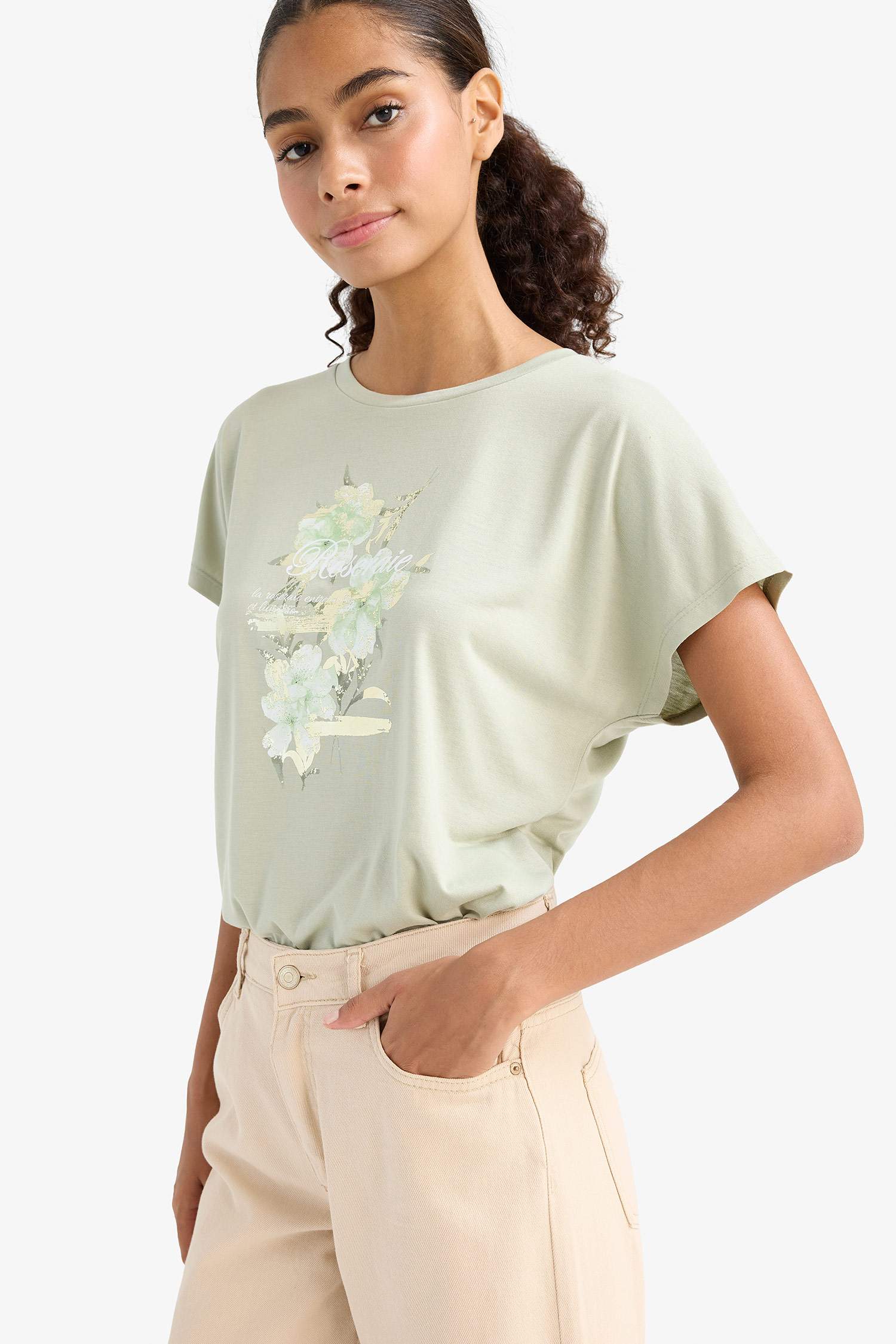 Crew Neck Floral Short Sleeve T-Shirt