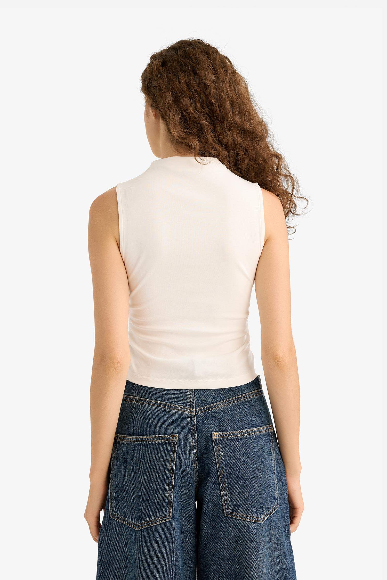 Fitted Yarım Balıkçı Yaka Ribana Atlet