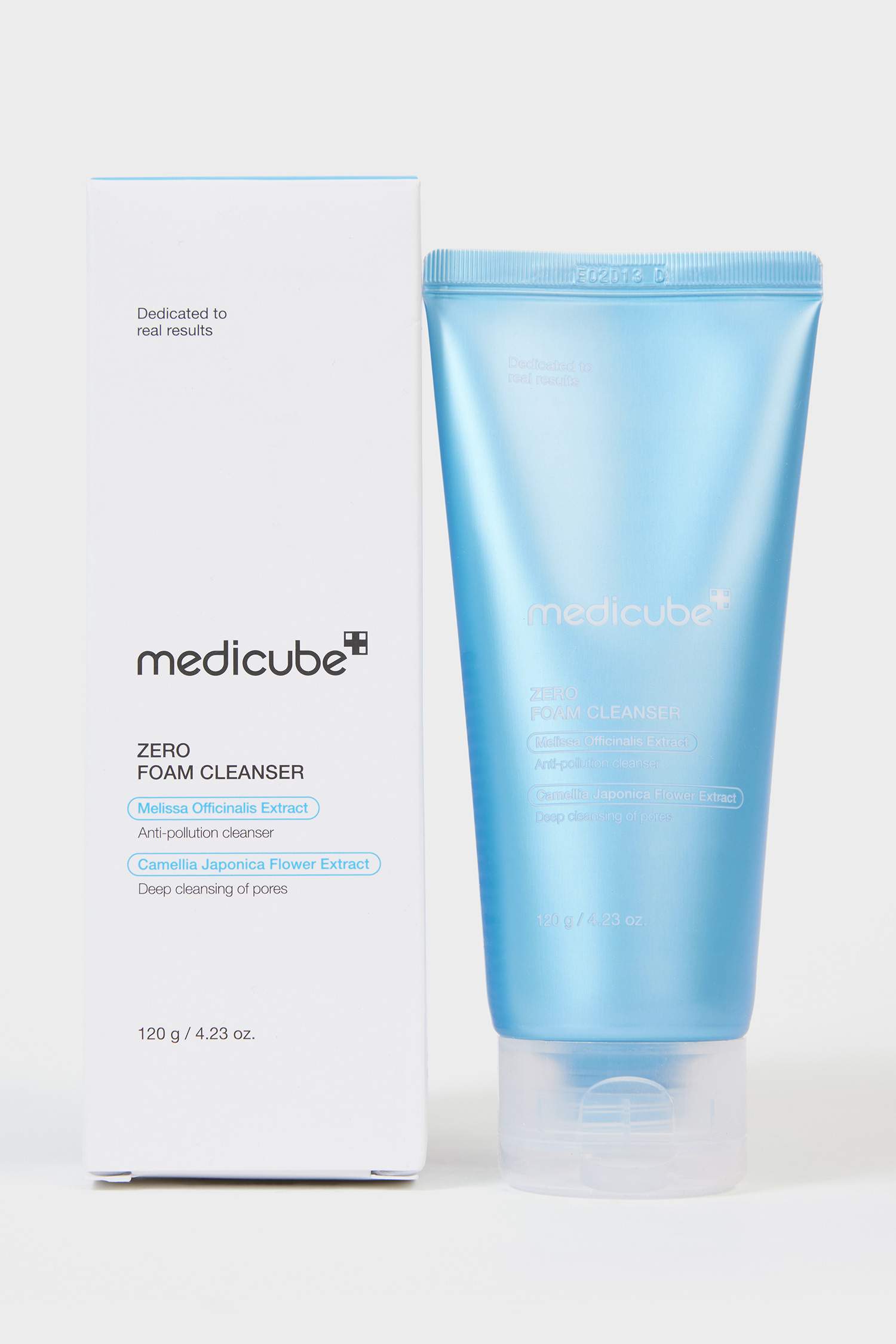 Medicube Zero Foam Cleanser 120gr – Geniş Gözenek ve Mikro Toz Karşıtı Arındırıcı Yüz Temizleme Köpüğü