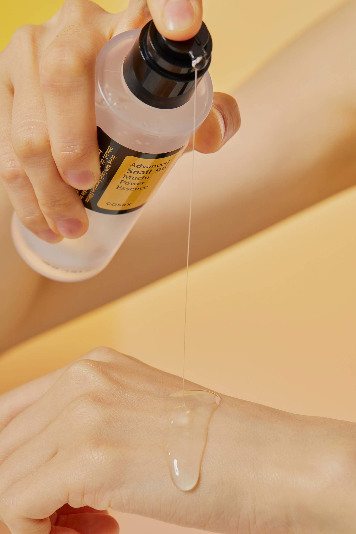 Cosrx Advanced Salyangoz Özlü Nemlendirici ve Besleyici Esans 100ml