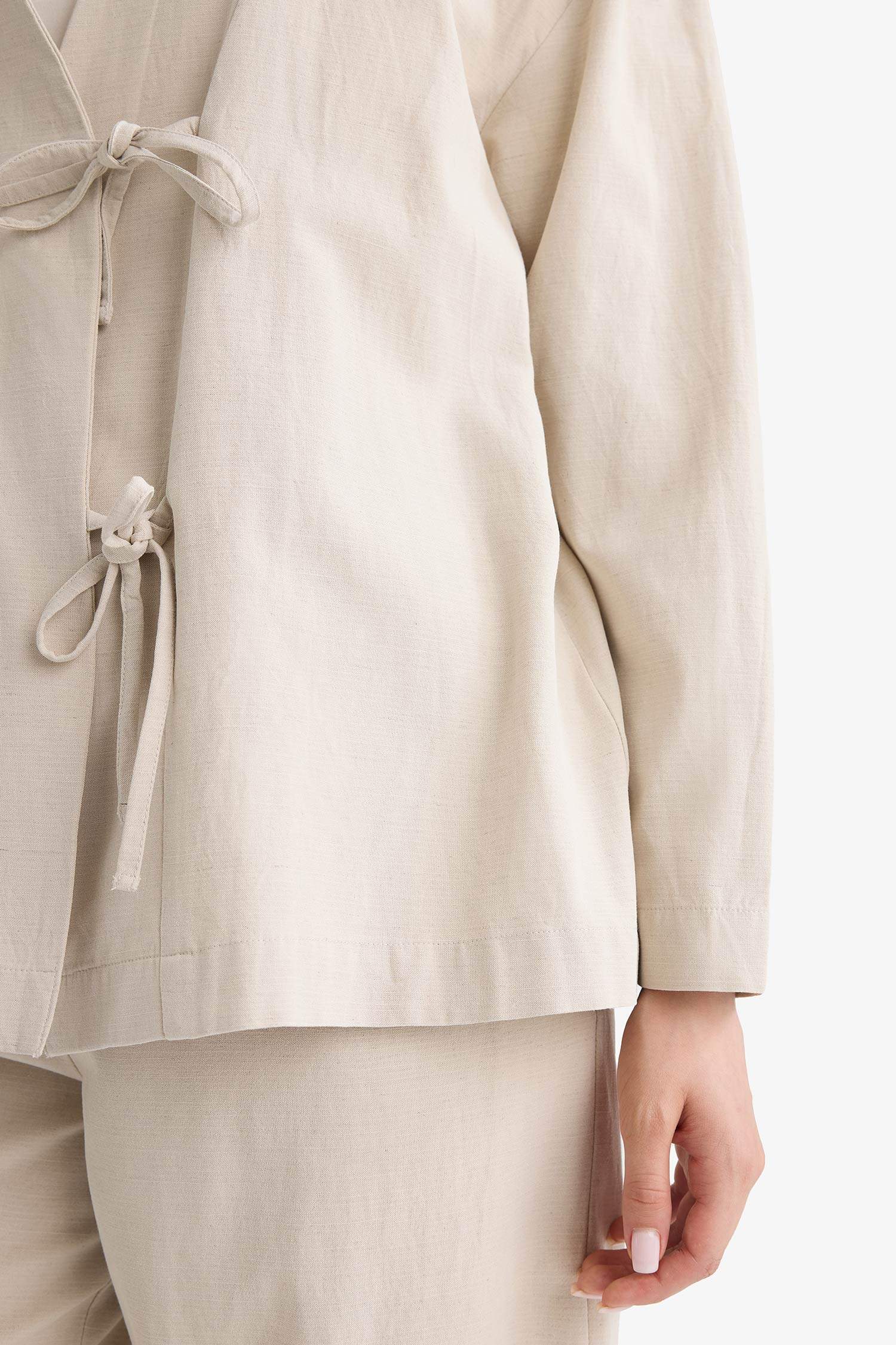 كيمونو من مزيج الكتان قصة عادية بياخة V