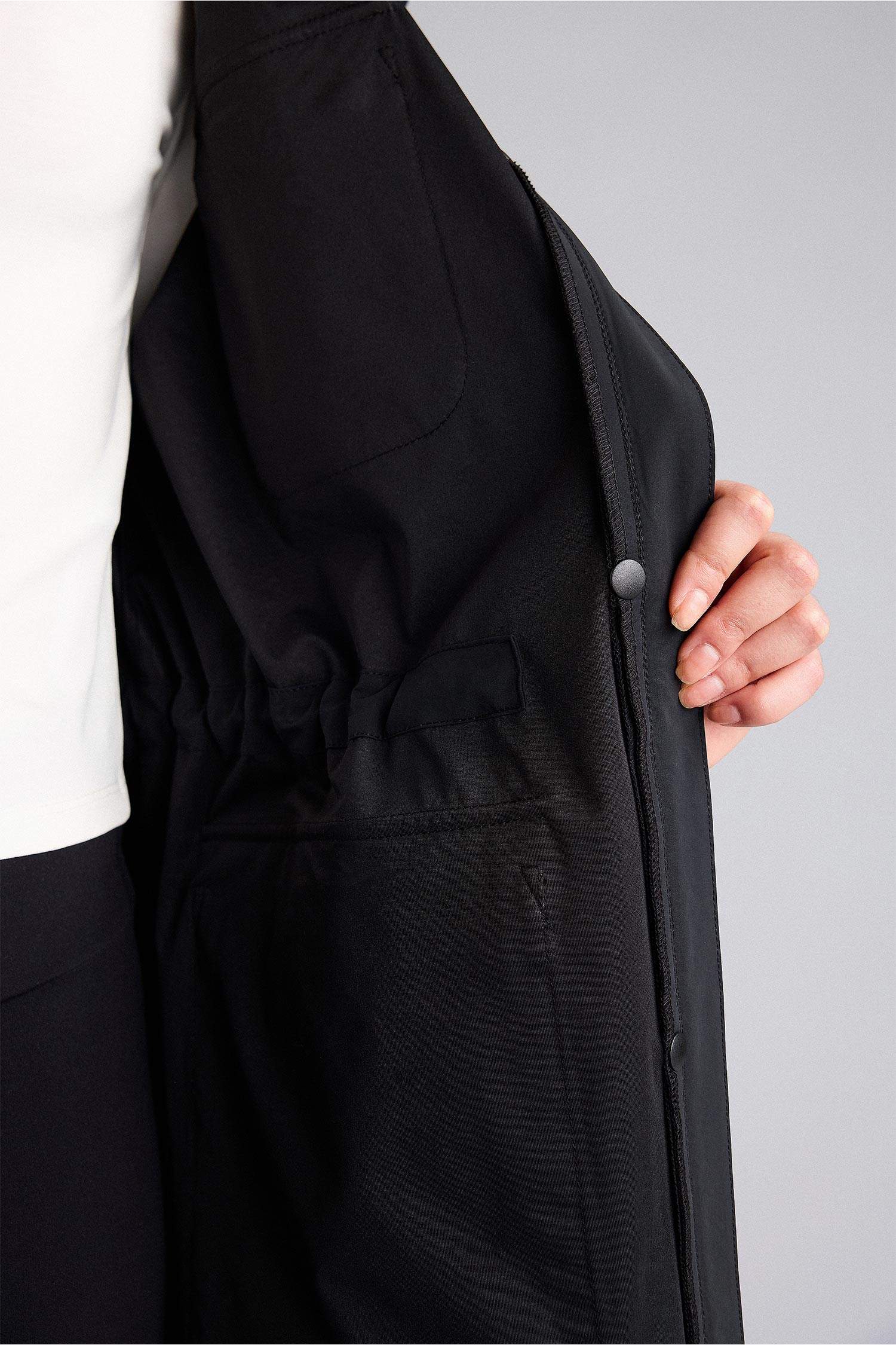 Ветрозащитный водоотталкивающий дождевик на молнии с капюшоном Regular Fit