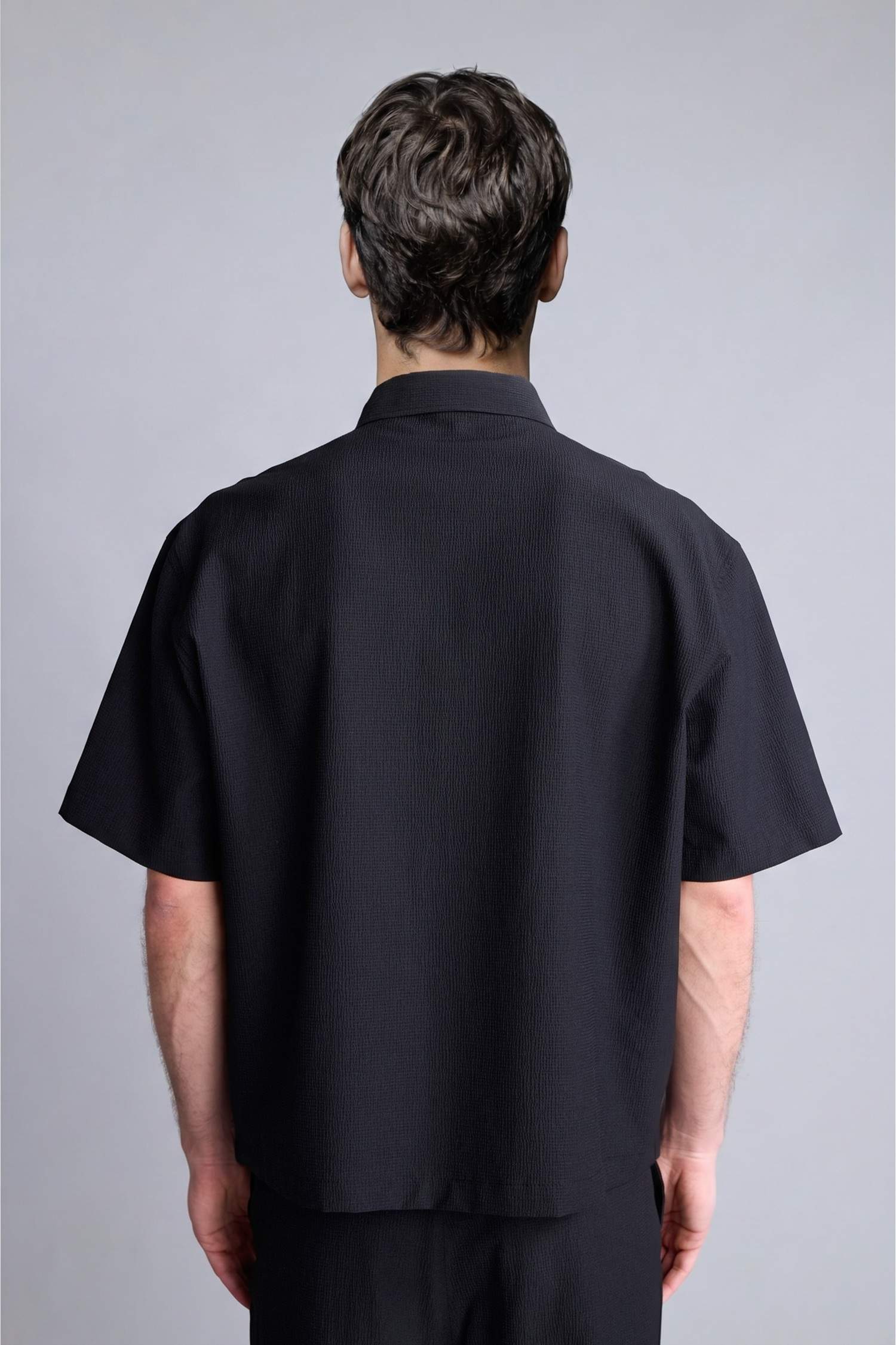 Black Man Boxy Fit Crinkle Short Sleeve Shirt 3452134 | DeFacto