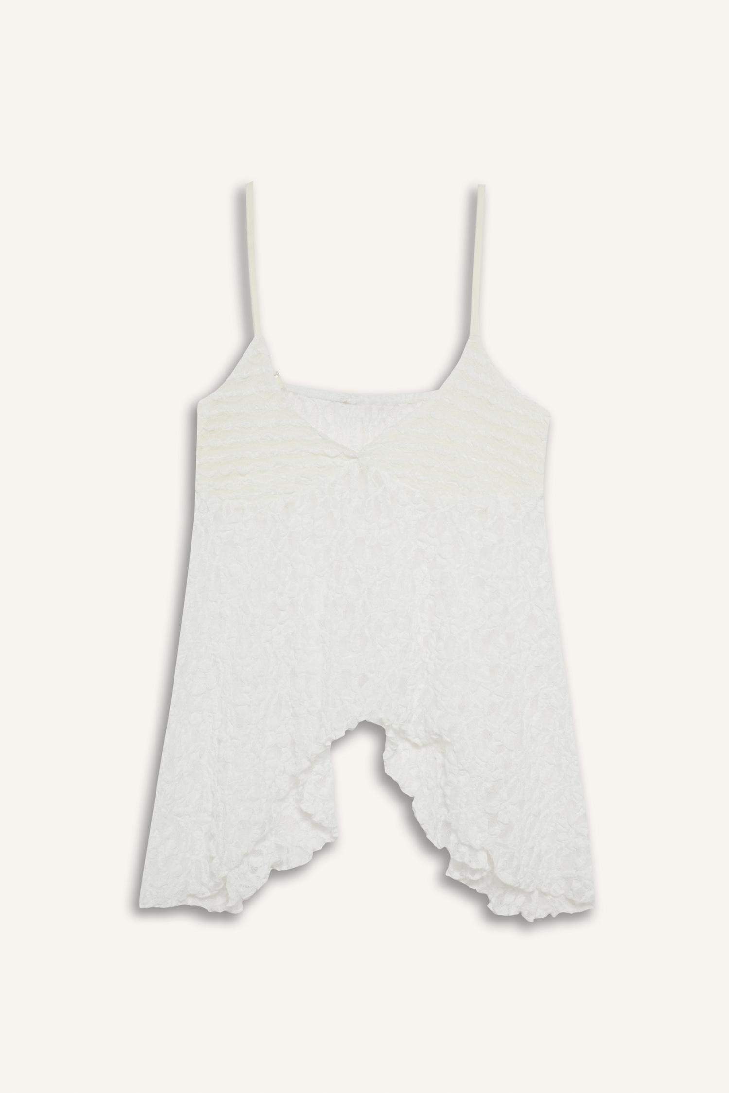 Afra x DeFacto Fitted V Yaka Dantel Askılı Bluz