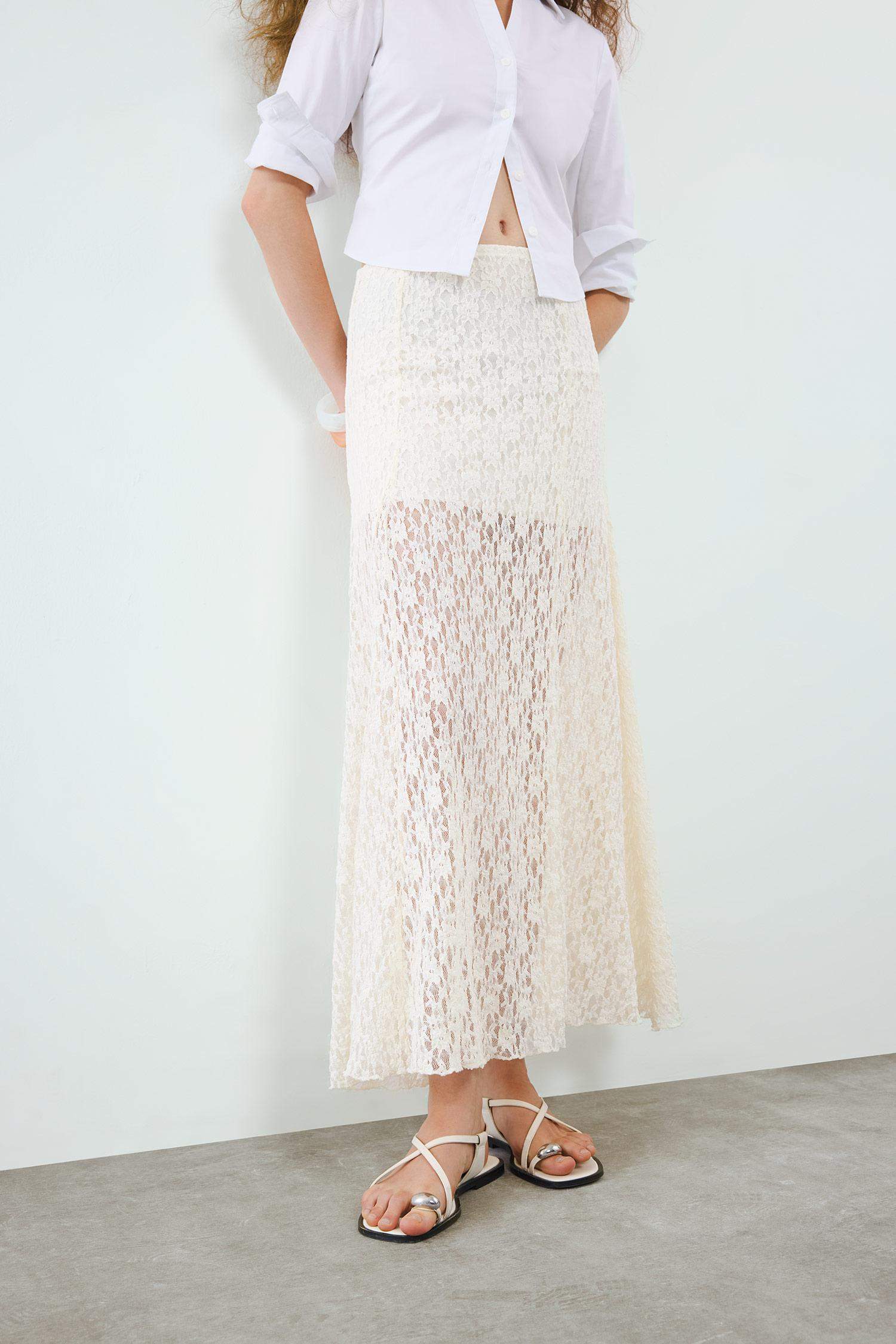 Lace High Waist Maxi Knitted Skirt