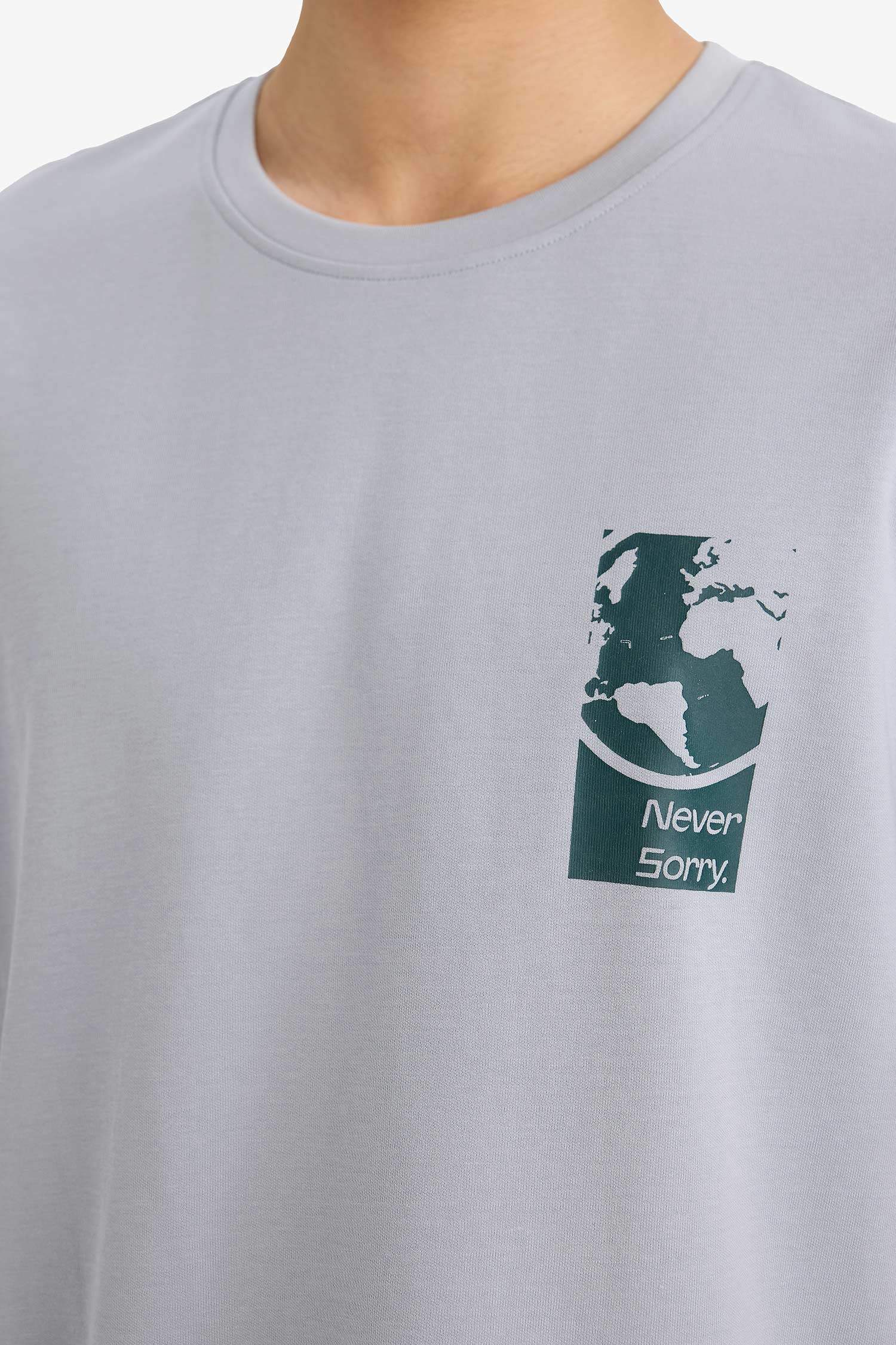 Дышащая футболка с принтом