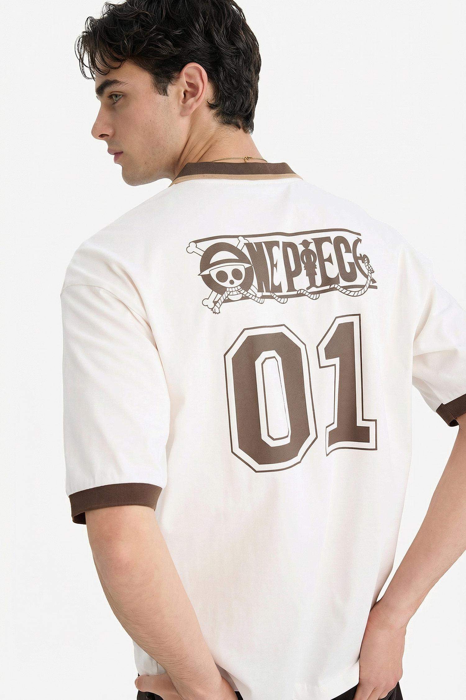 تيشيرت نص ردن قصة فضفاضة بياخة بولو من ون بيس