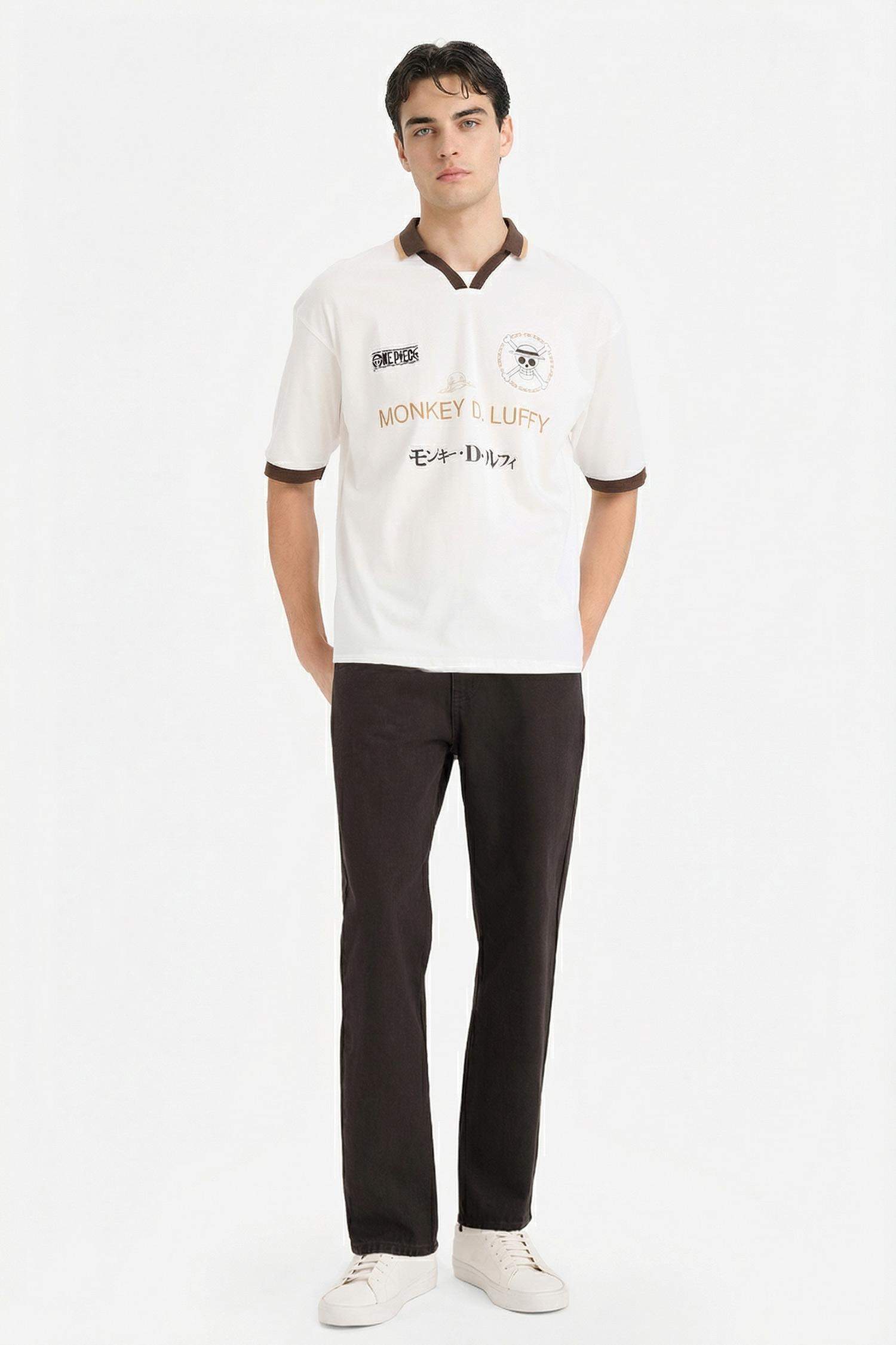 تيشيرت نص ردن قصة فضفاضة بياخة بولو من ون بيس