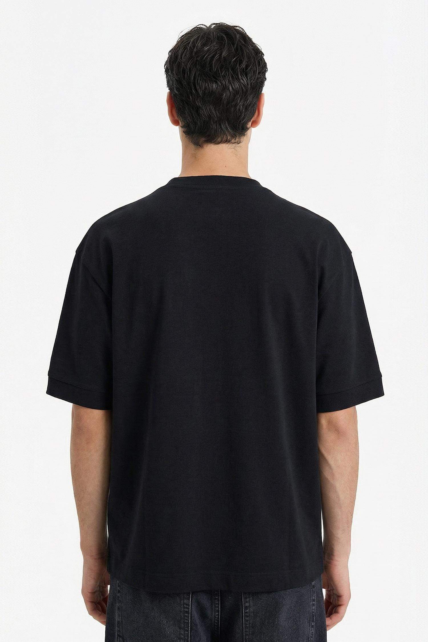 Дышащая футболка Loose Fit с принтом