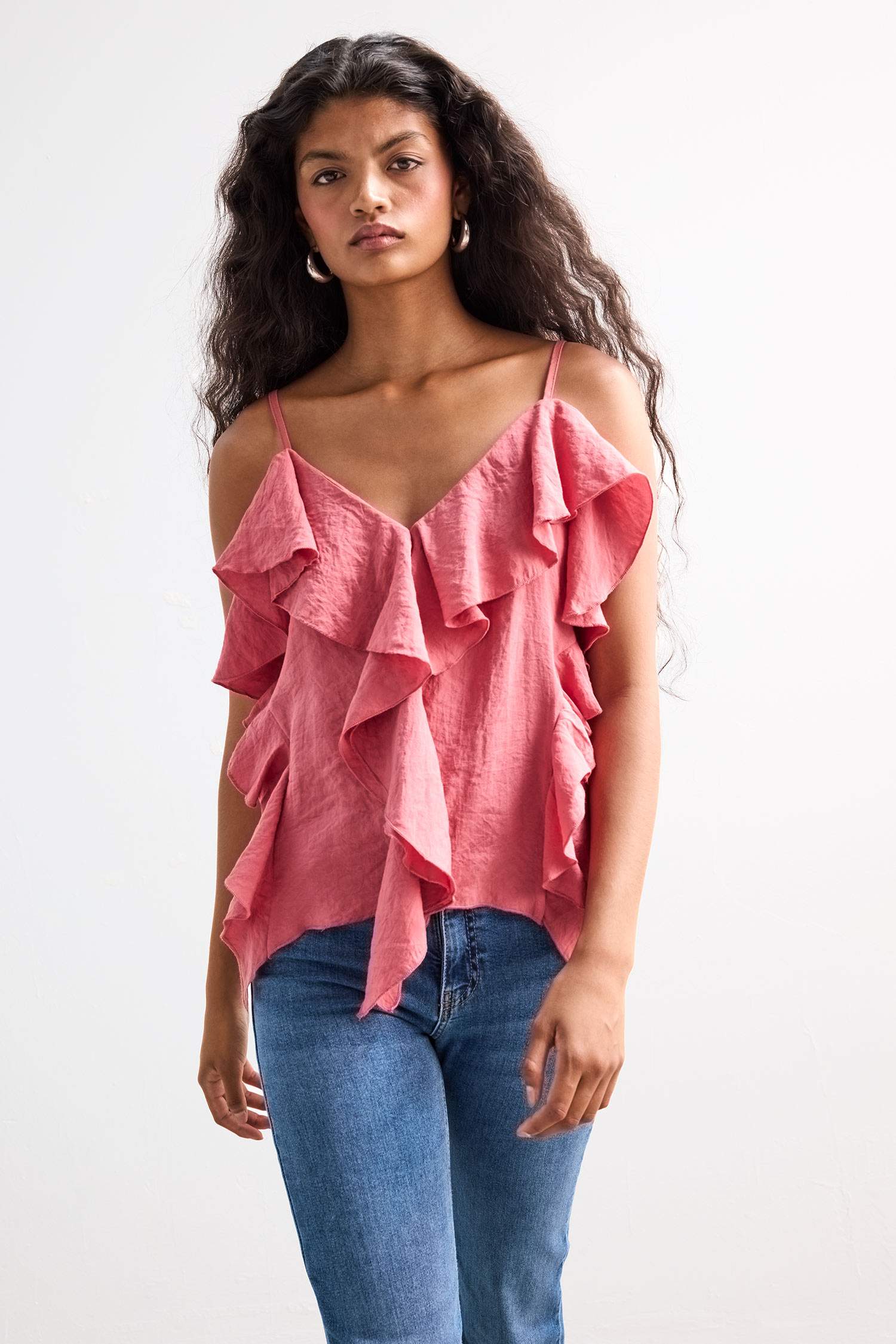 Regular Fit V Yaka Modal Volanlı İnce Askılı Bluz