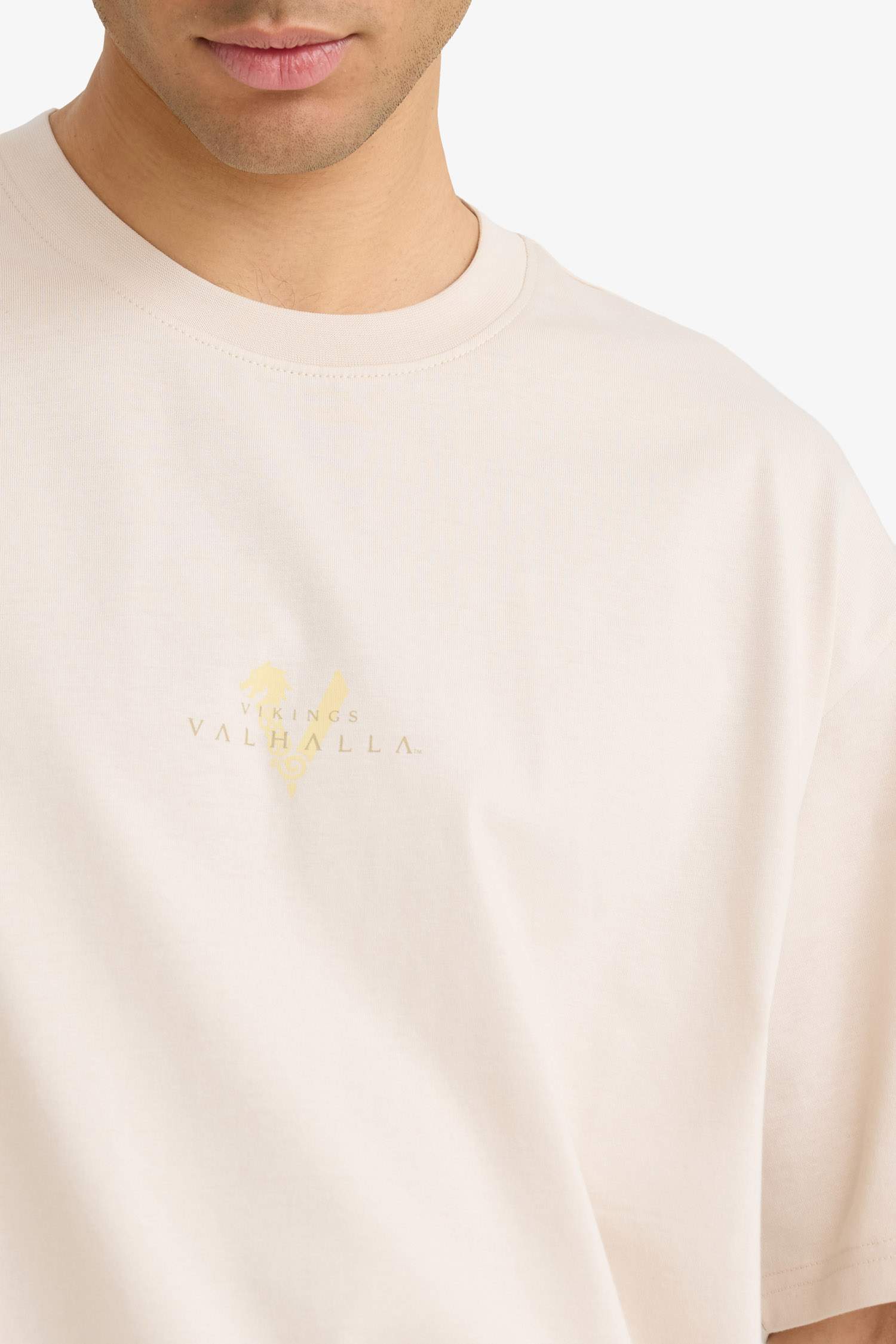 Man Short Sleeve T-Shirt