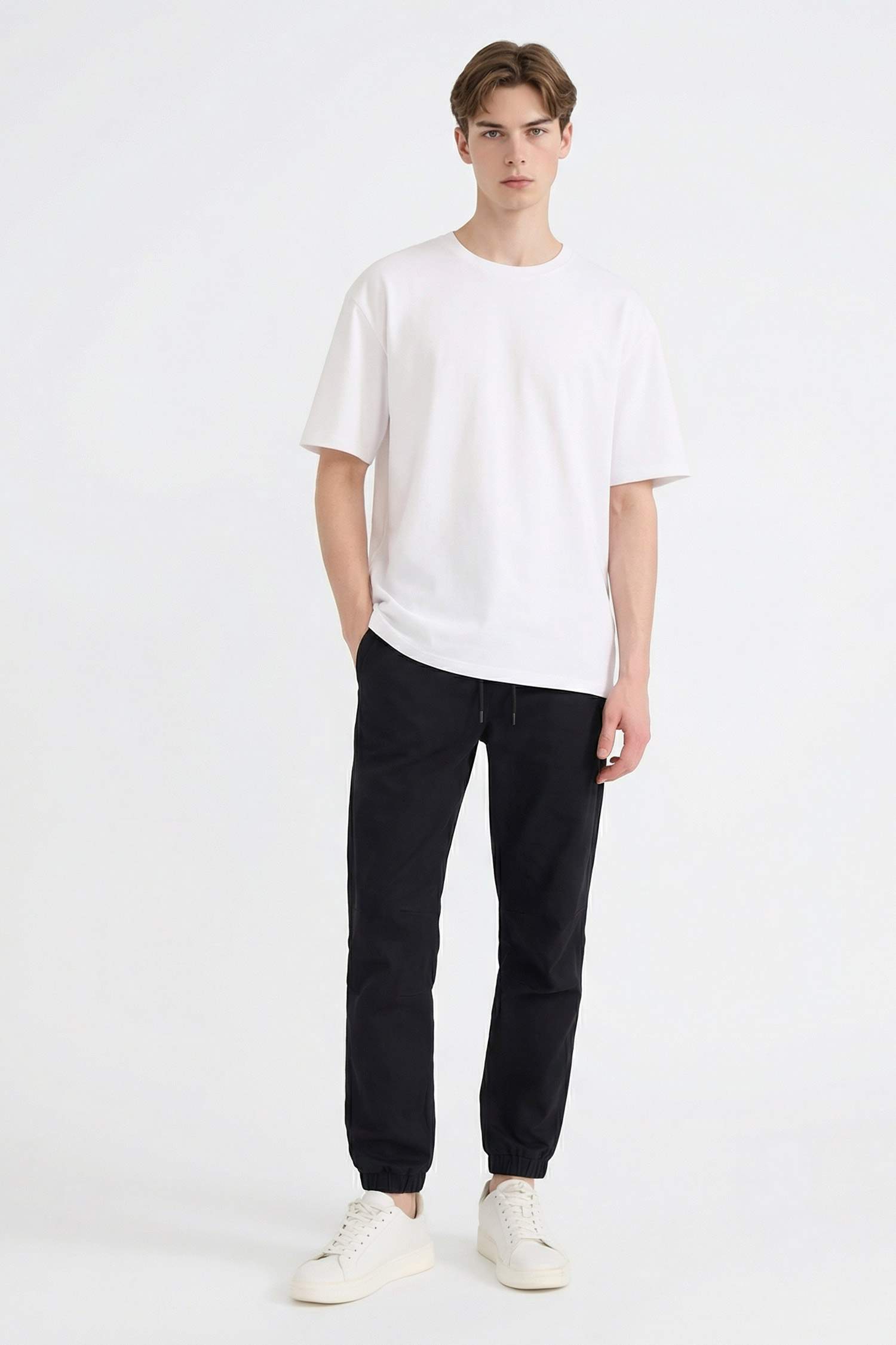 سروال رياضي قصة عادية