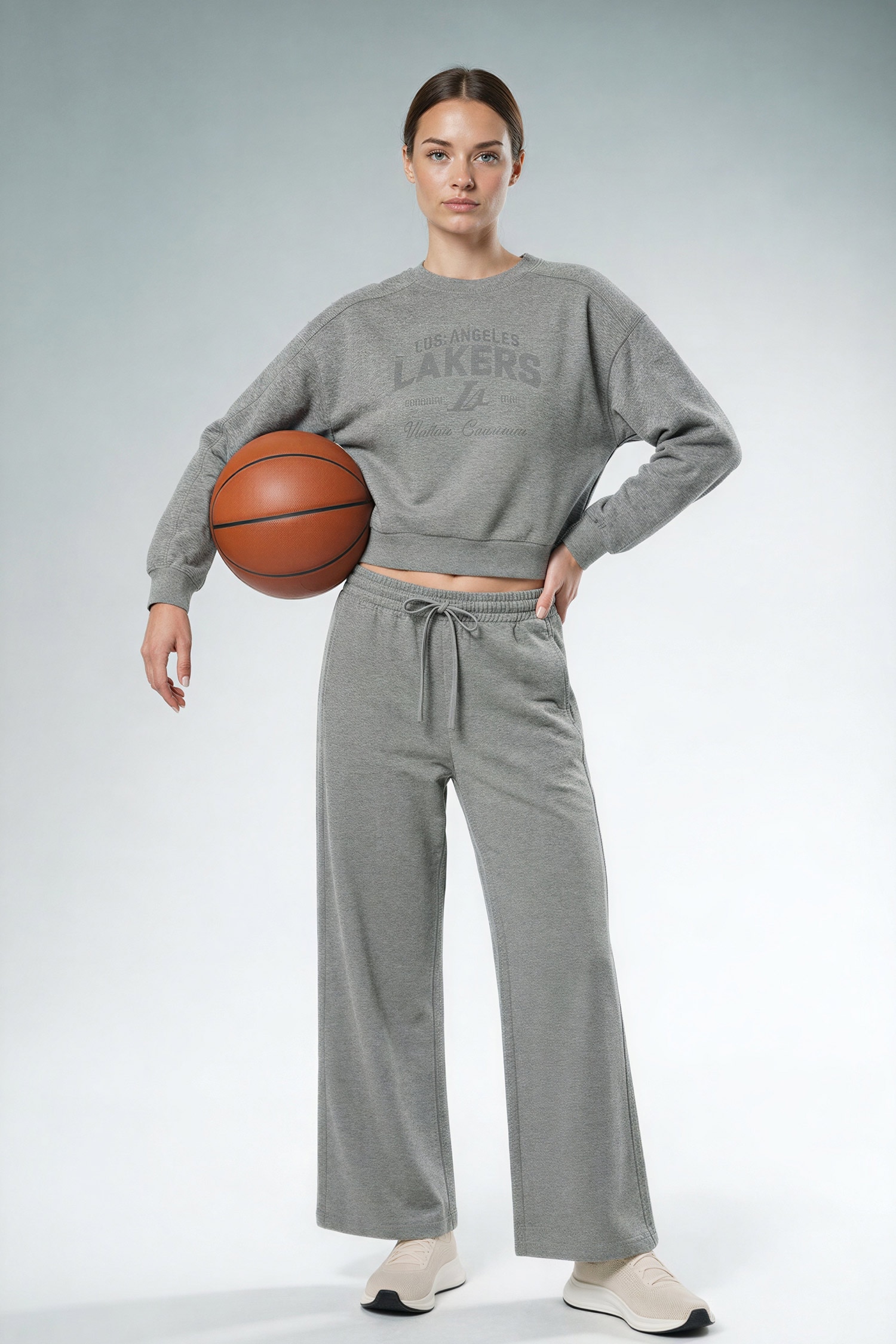 DeFacto Pamuklu NBA Los Angeles Lakers Bisiklet Yaka Sweatshirt görsel 2