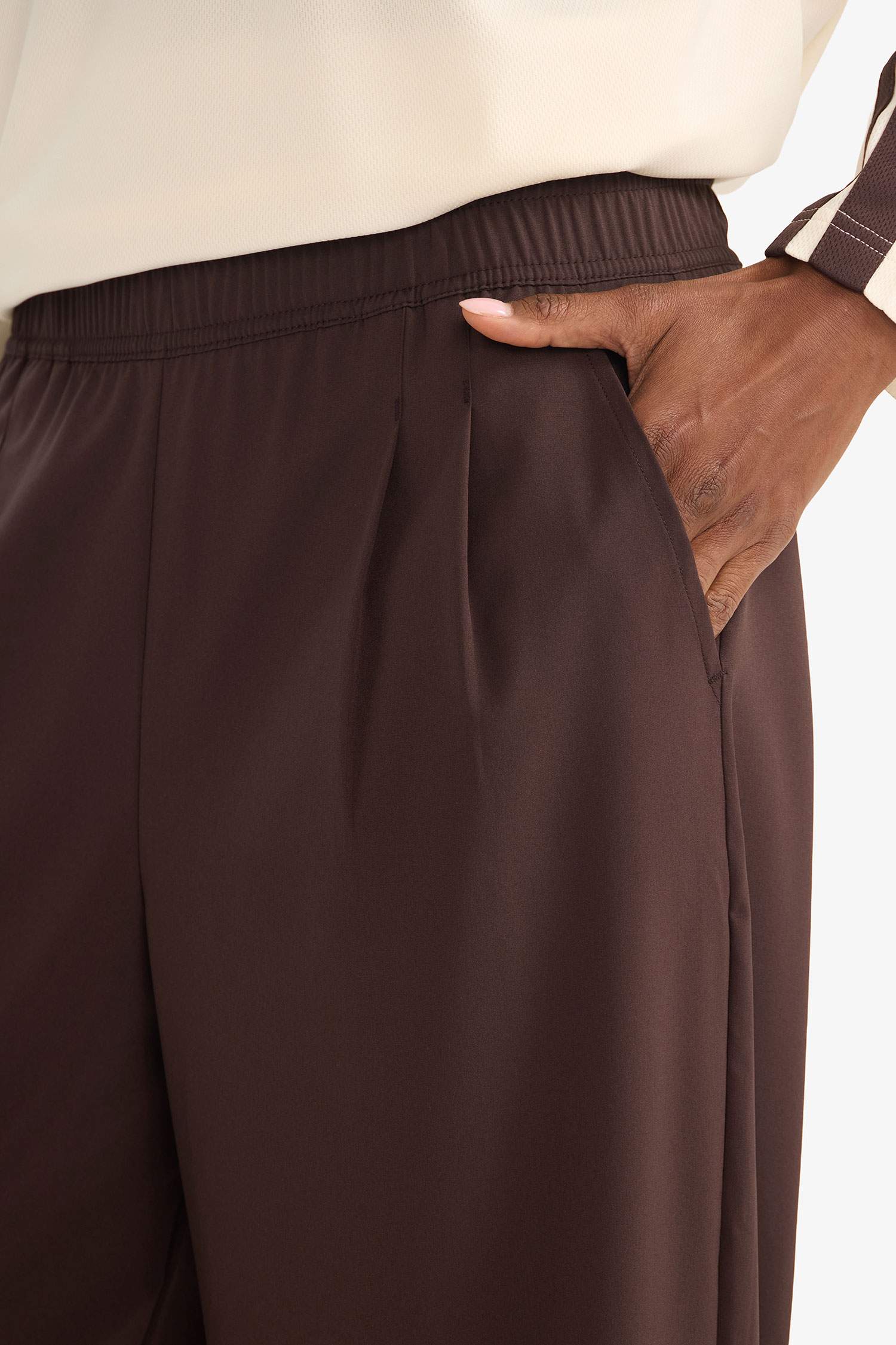 بنطلون منسوج وايد ليج من شيكاغو بولز