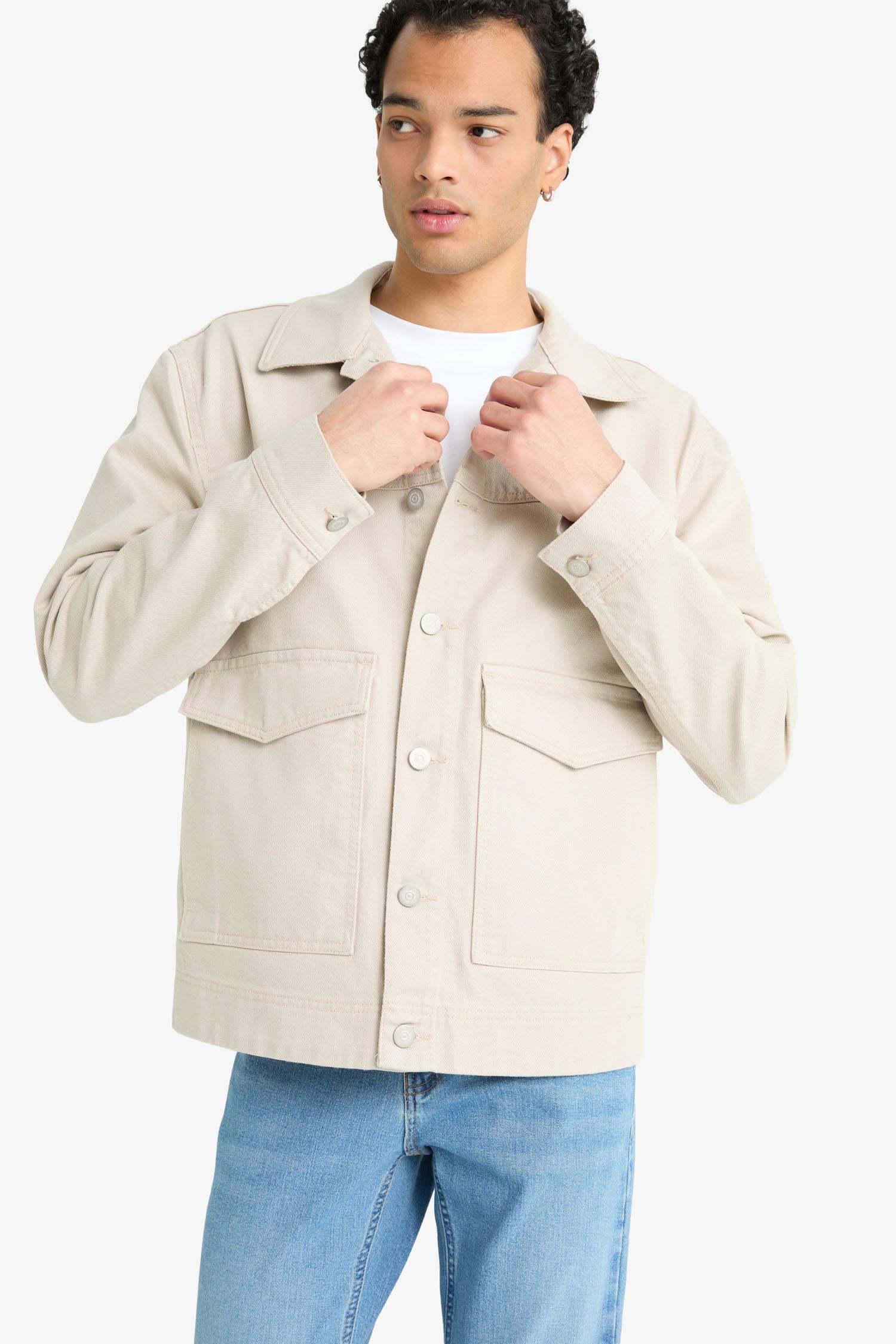 Veste en denim avec boutons et poches Coupe décontractée