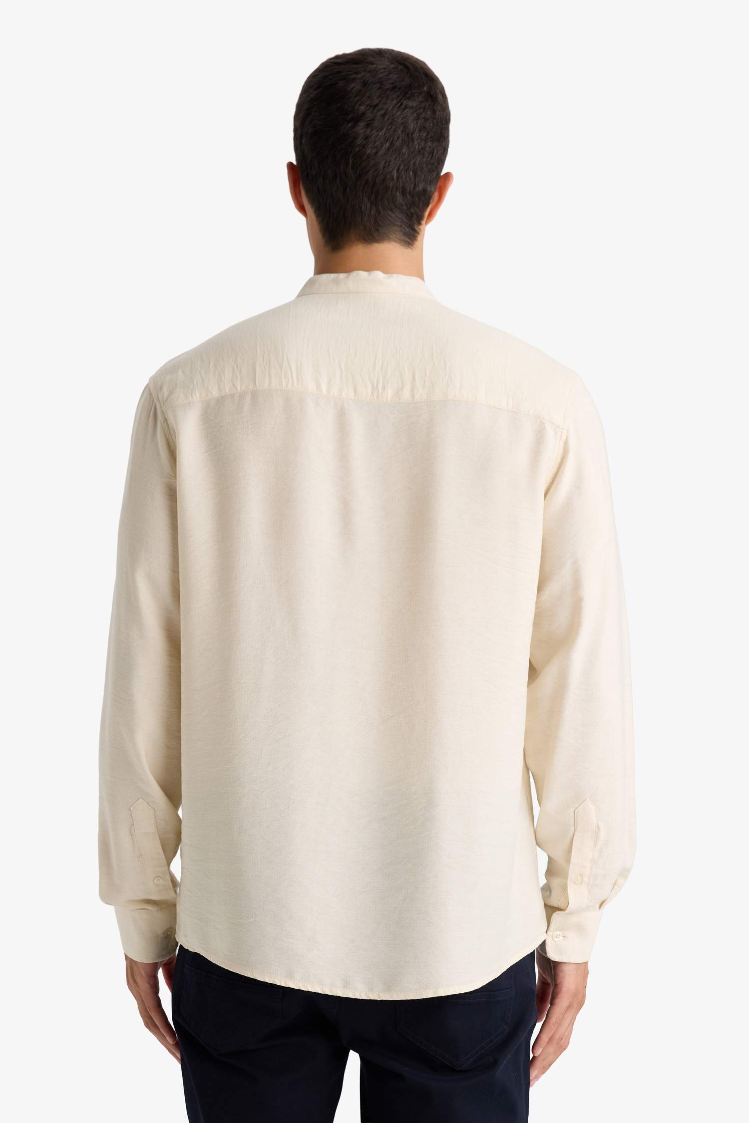 قميص قصة عادية كم طويل برقبة عالية