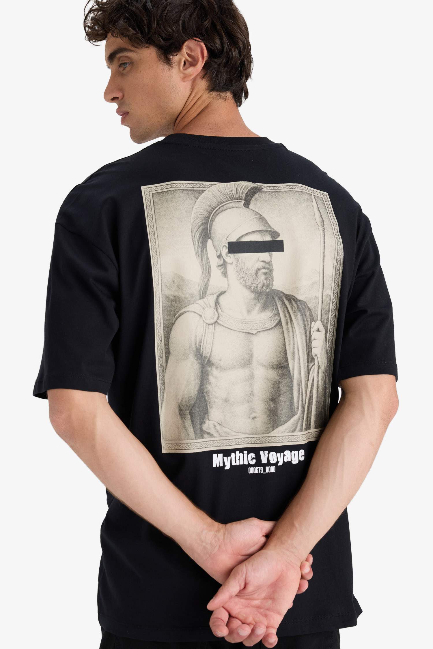 %100 Pamuk Boxy Fit Rahat Kesim Bisiklet Yaka Sırt Baskılı Kısa Kollu Tişört