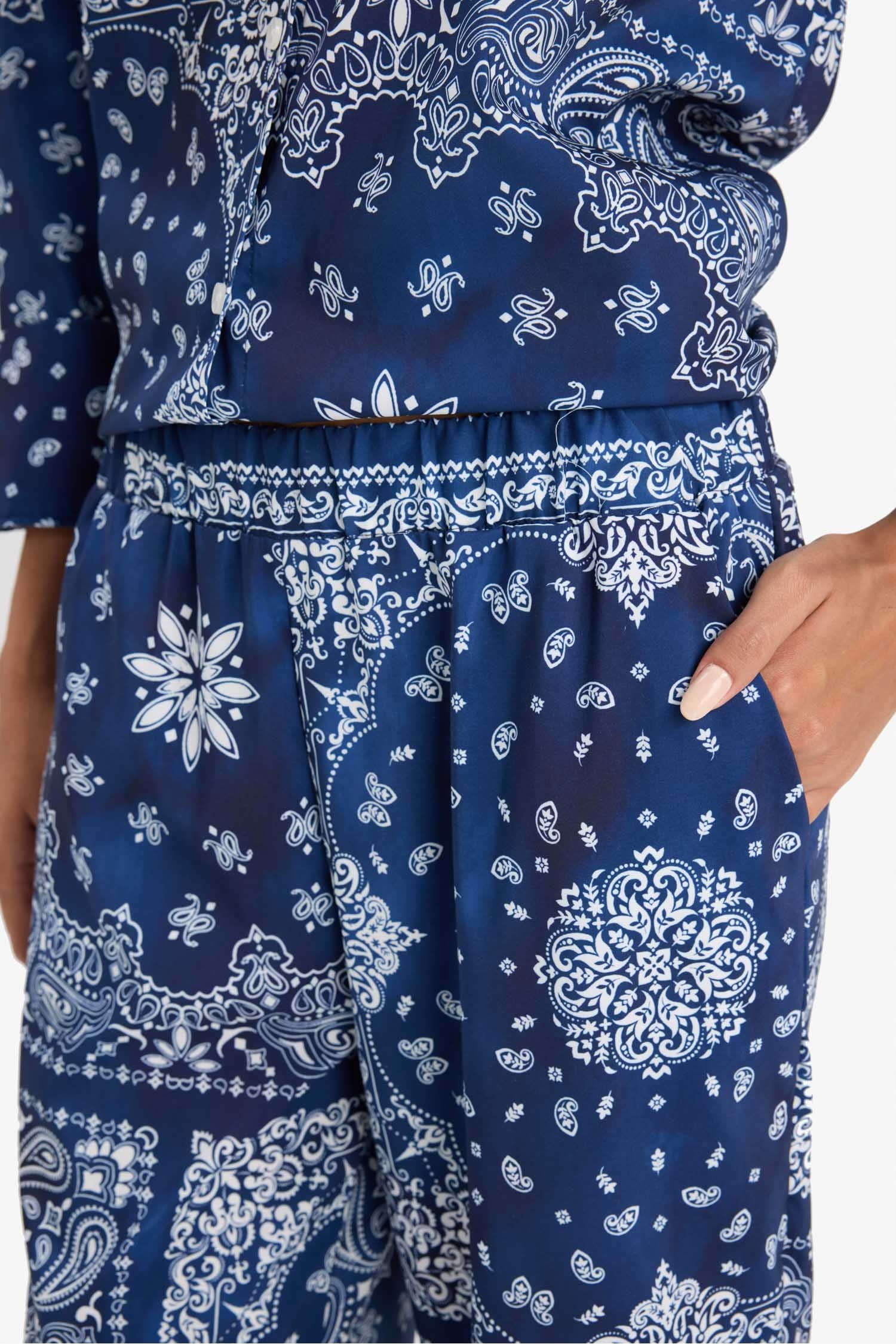 Regular Fit Şal Desenli Plaj Pantolonu-Fall in Love