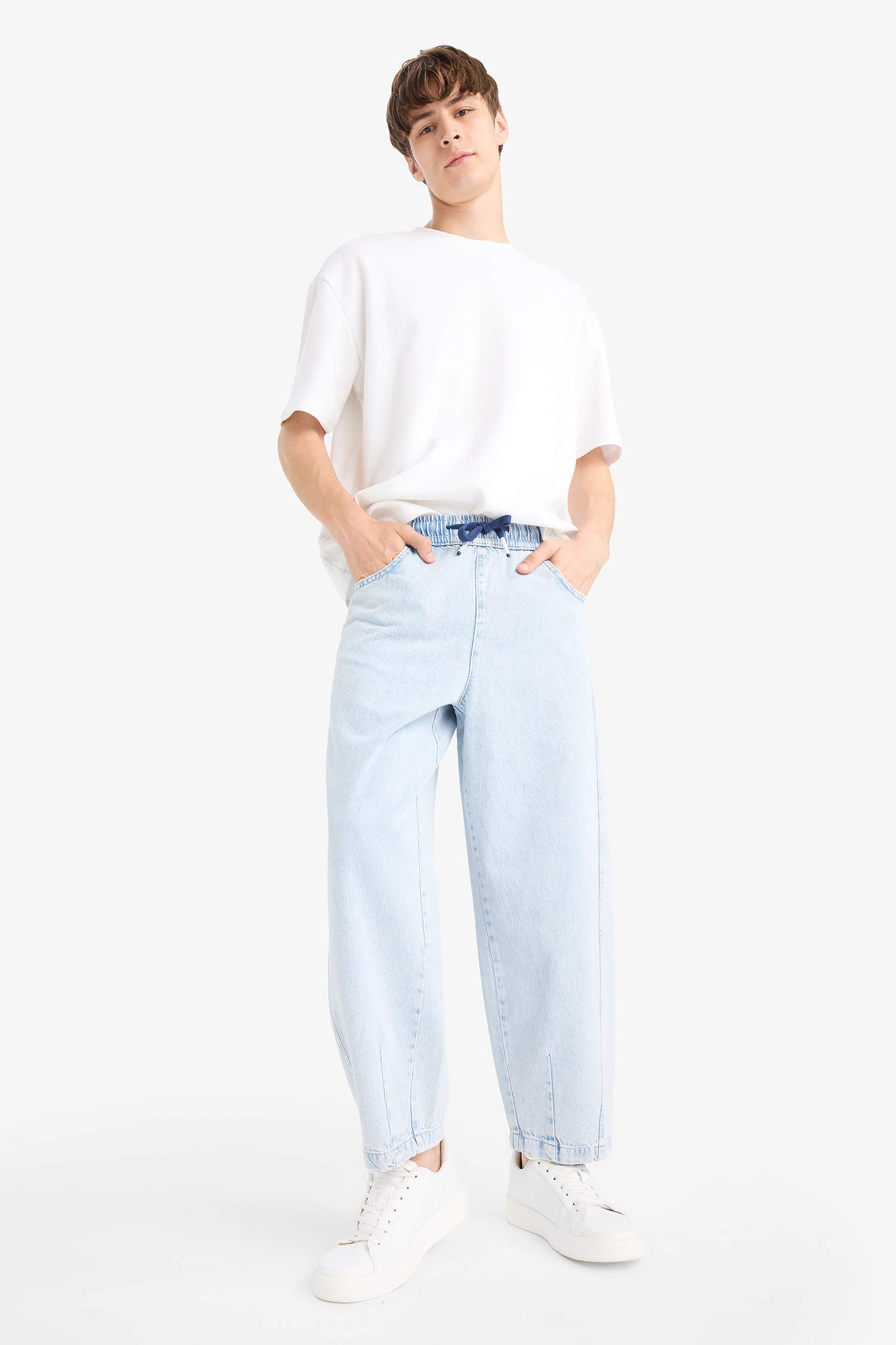 %100 Pamuk Barrel Fit Beli Bağcıklı Lastikli Geniş Paça Jean Yıkamalı Pantolon