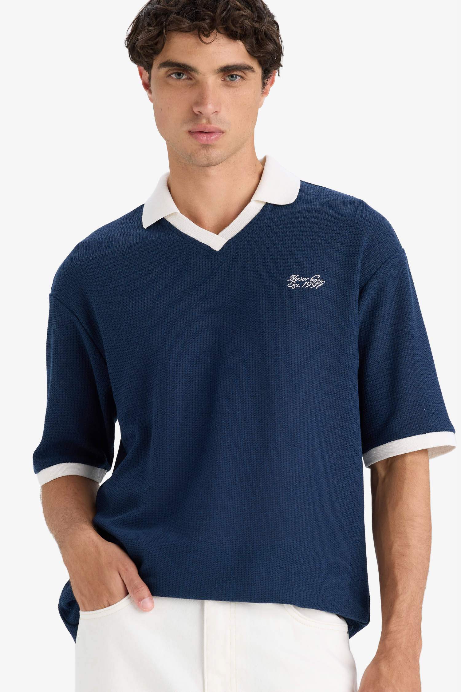 Boxy Fit Contrast Color Textured Polo T-Shirt