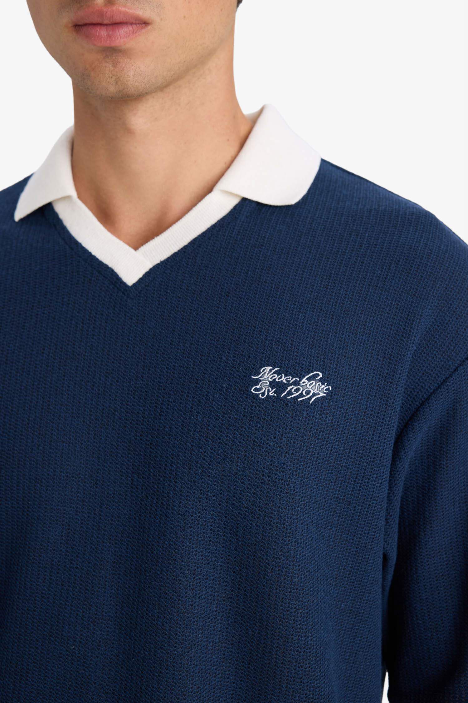 Boxy Fit Contrast Color Textured Polo T-Shirt