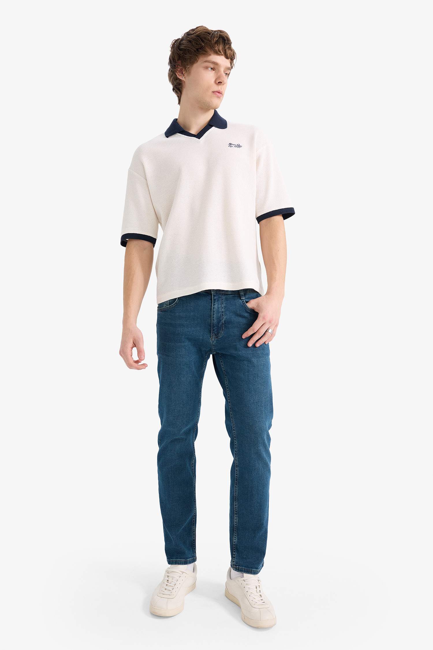 Dokulu Boxy Fit Polo Tişört