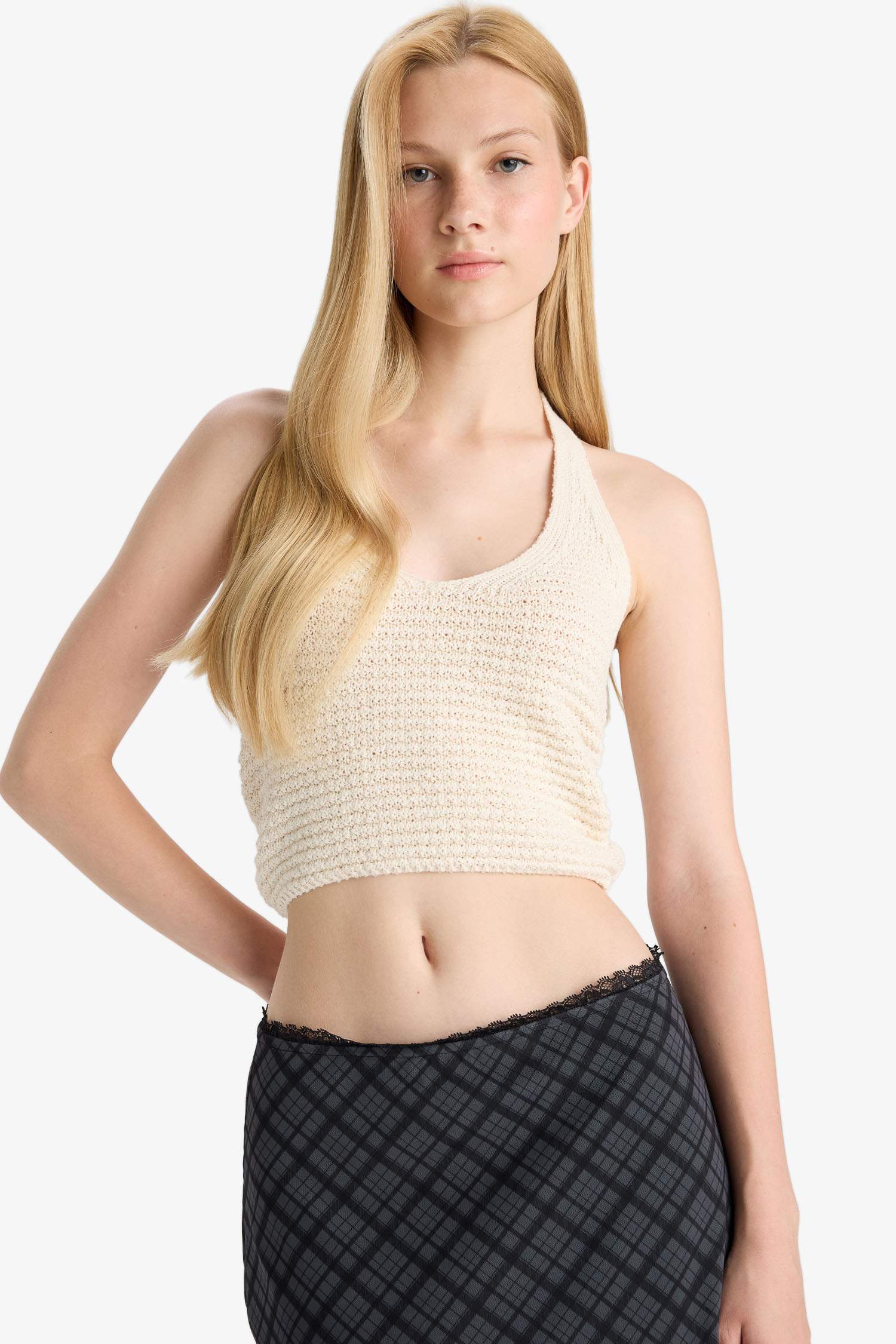 Slim Fit Dar Kesim Halter Yaka Triko Atlet