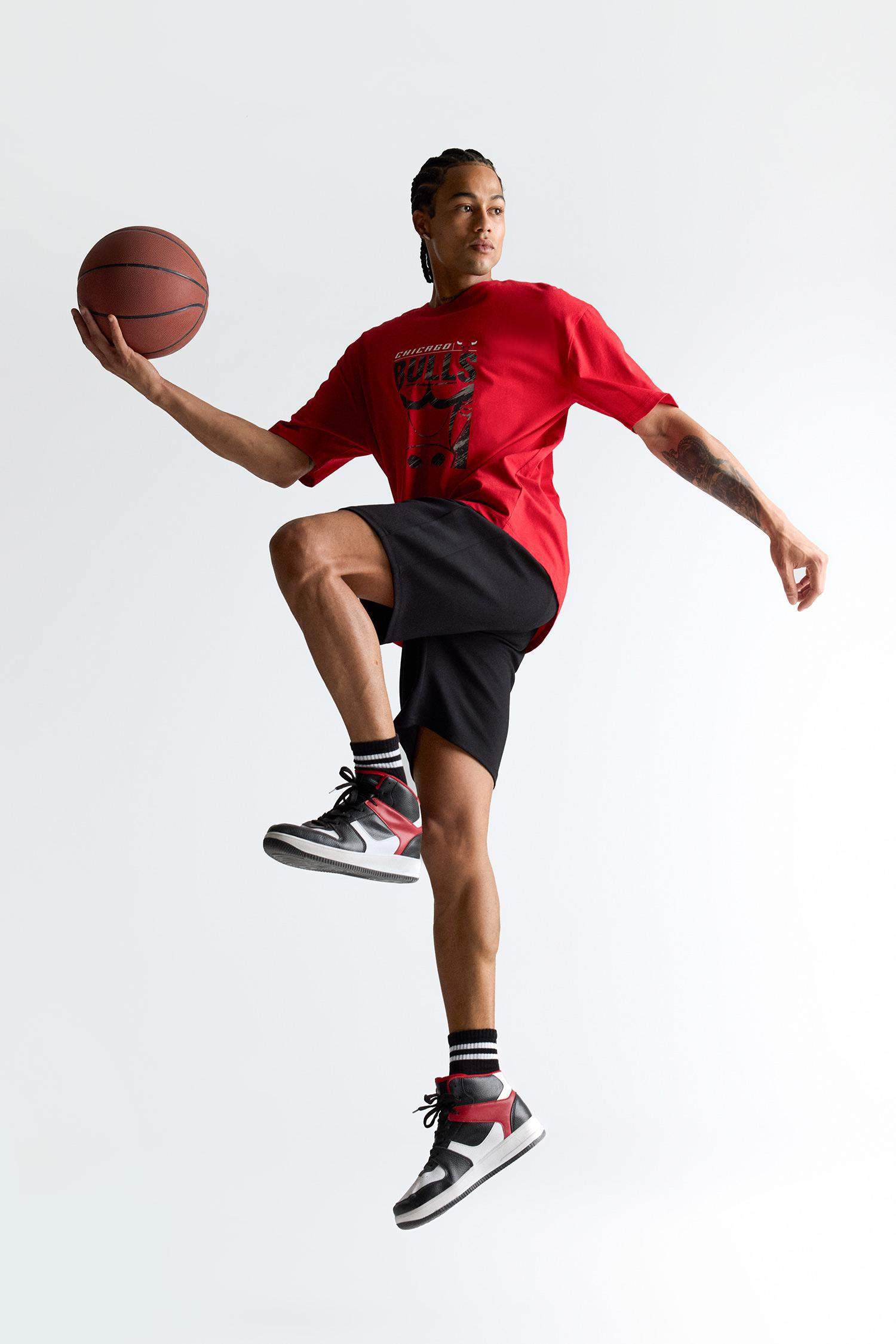 DeFactoFit Standard Fit Sports Shorts