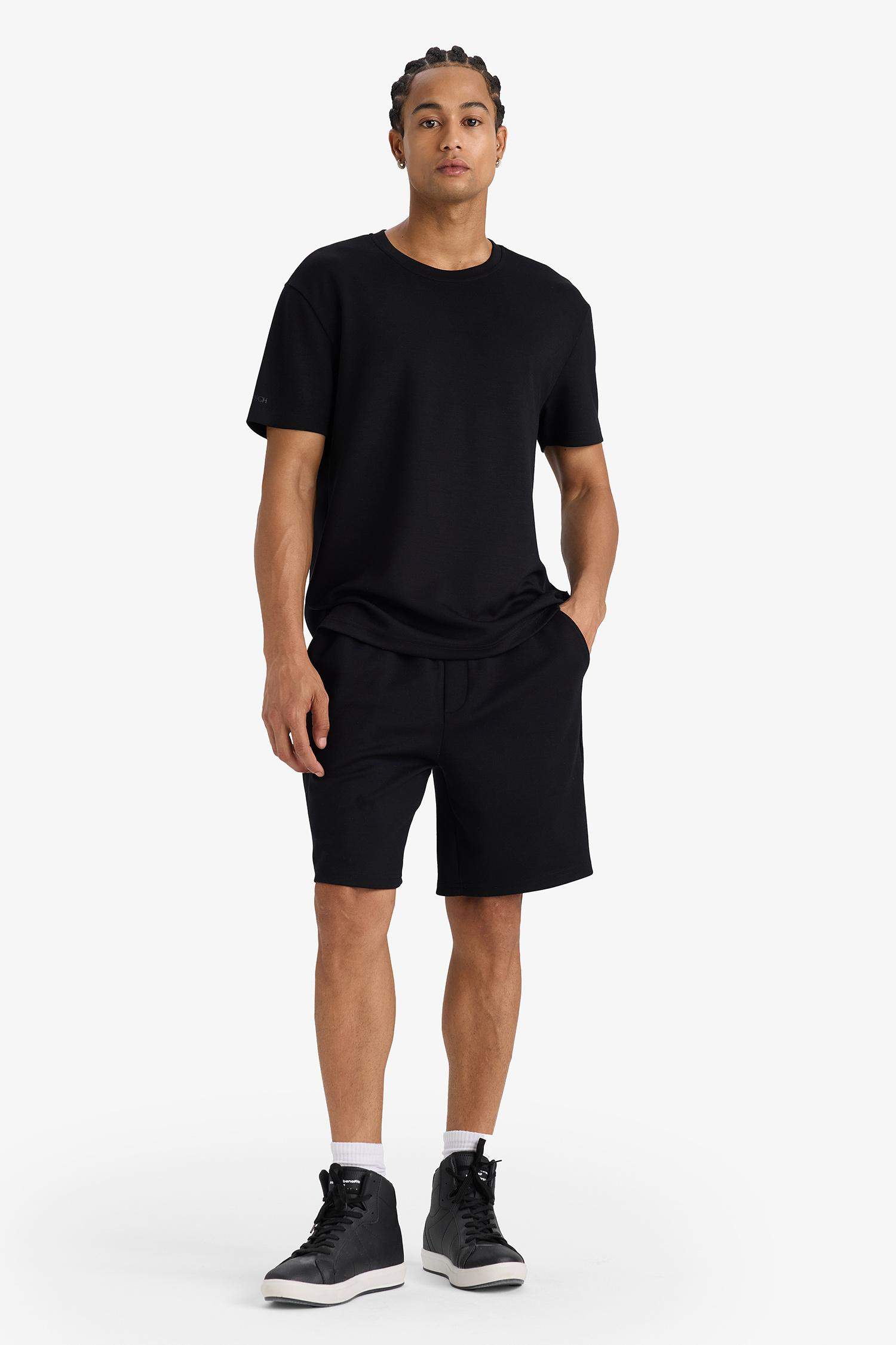 DeFactoFit Standard Fit Sports Shorts