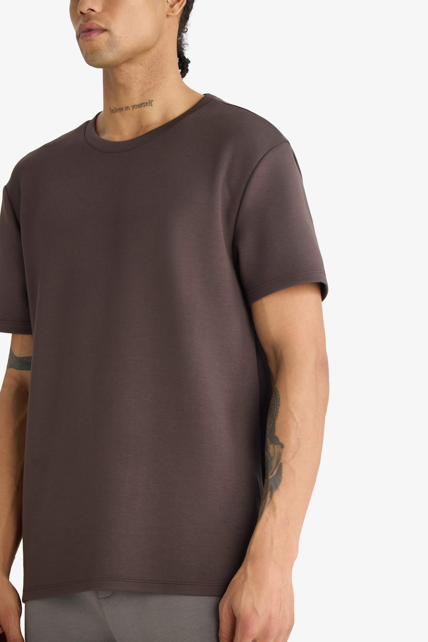 Standard Fit Crew Neck Side Printed Sports T-Shirt