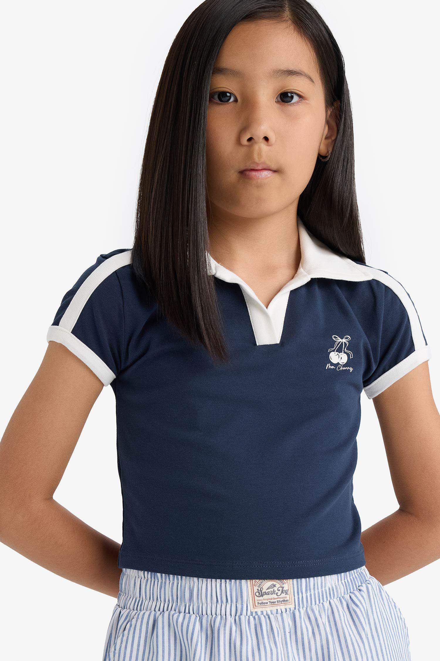 Kız Çocuk Slim Fit Dar Kesim Polo Yaka Baskılı Kısa Kollu Tişört