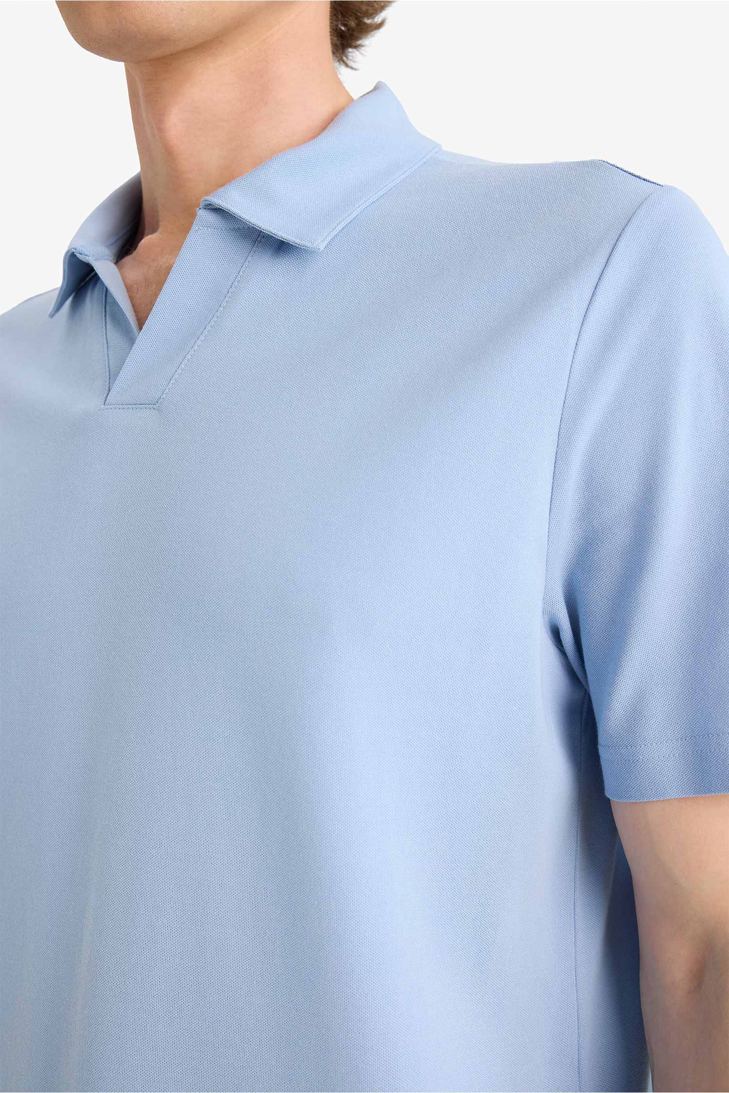 DeFacto Regular Fit Polo Yaka İnce Dokulu Kısa Kollu Tişört görsel 4