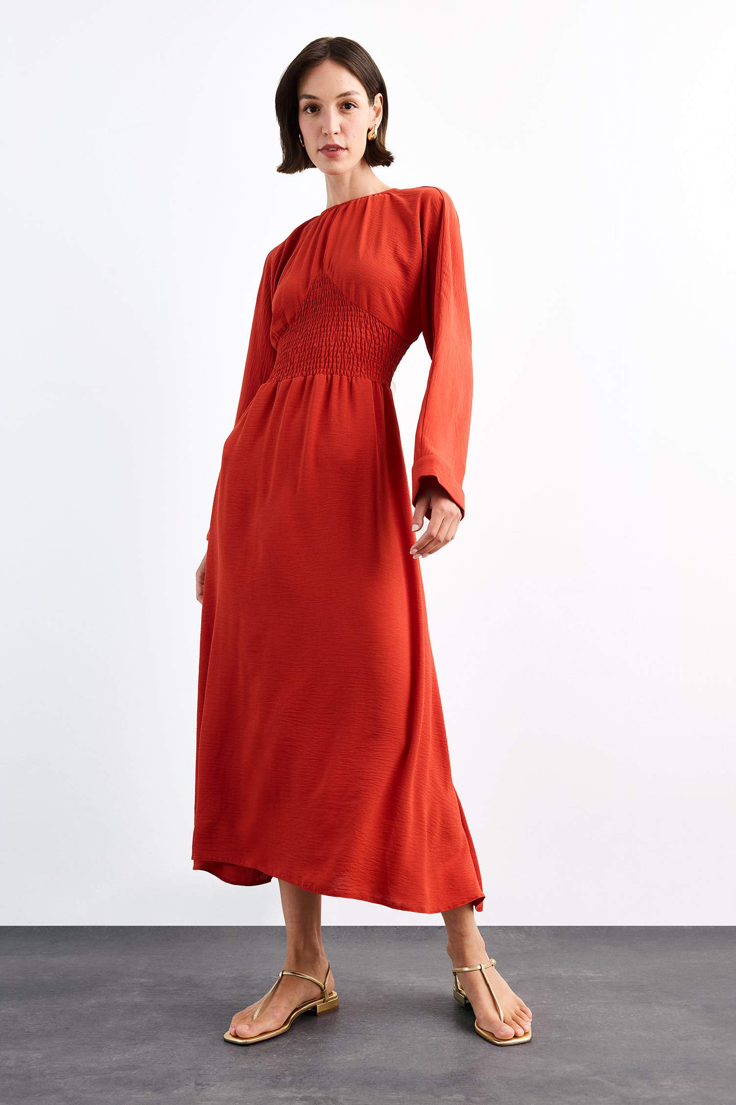 Bisiklet Yaka Uzun Kollu Midi Elbise