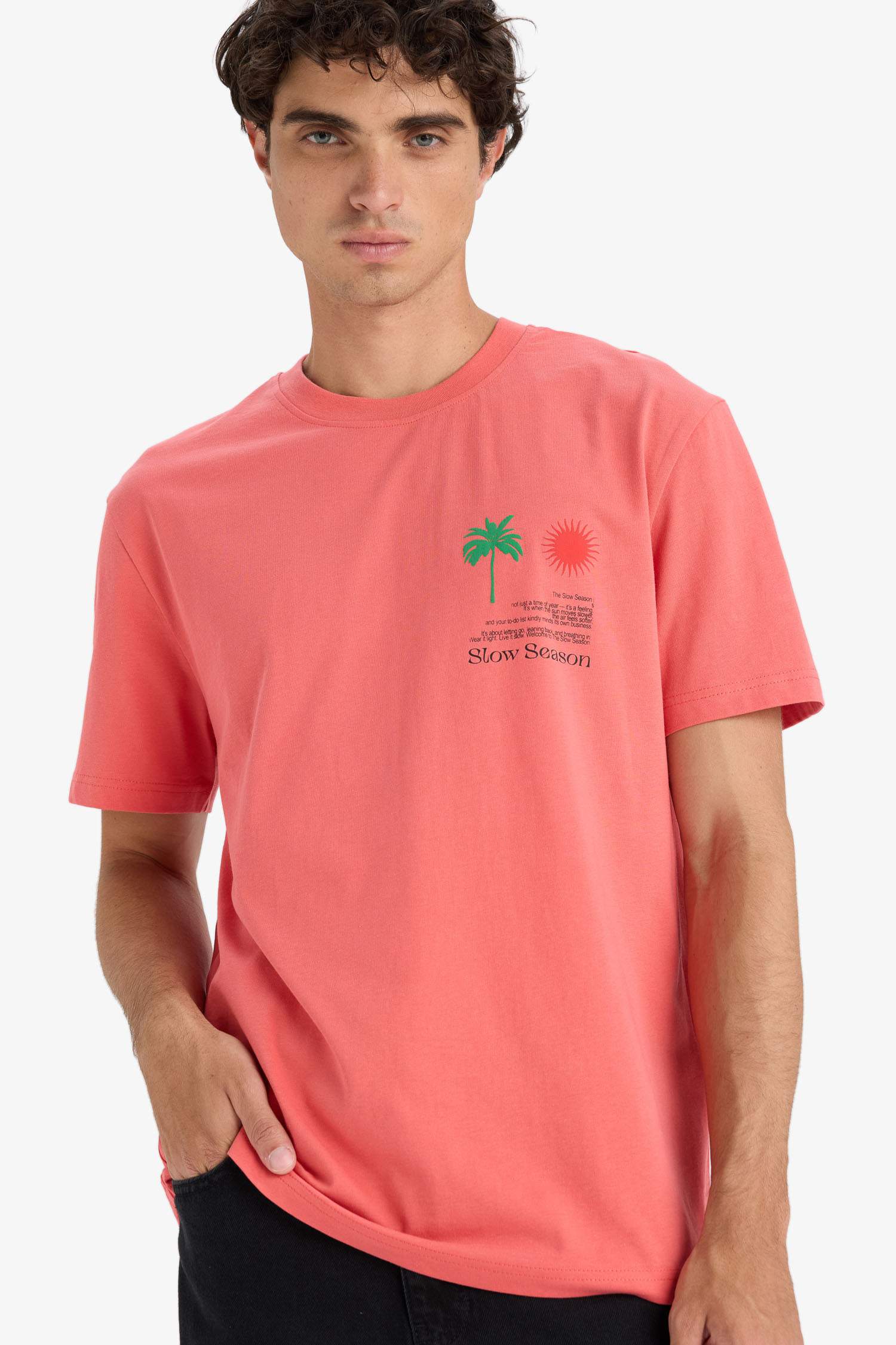 تيشيرت نص ردن مطبوع قصة عادية بياقة مستديرة