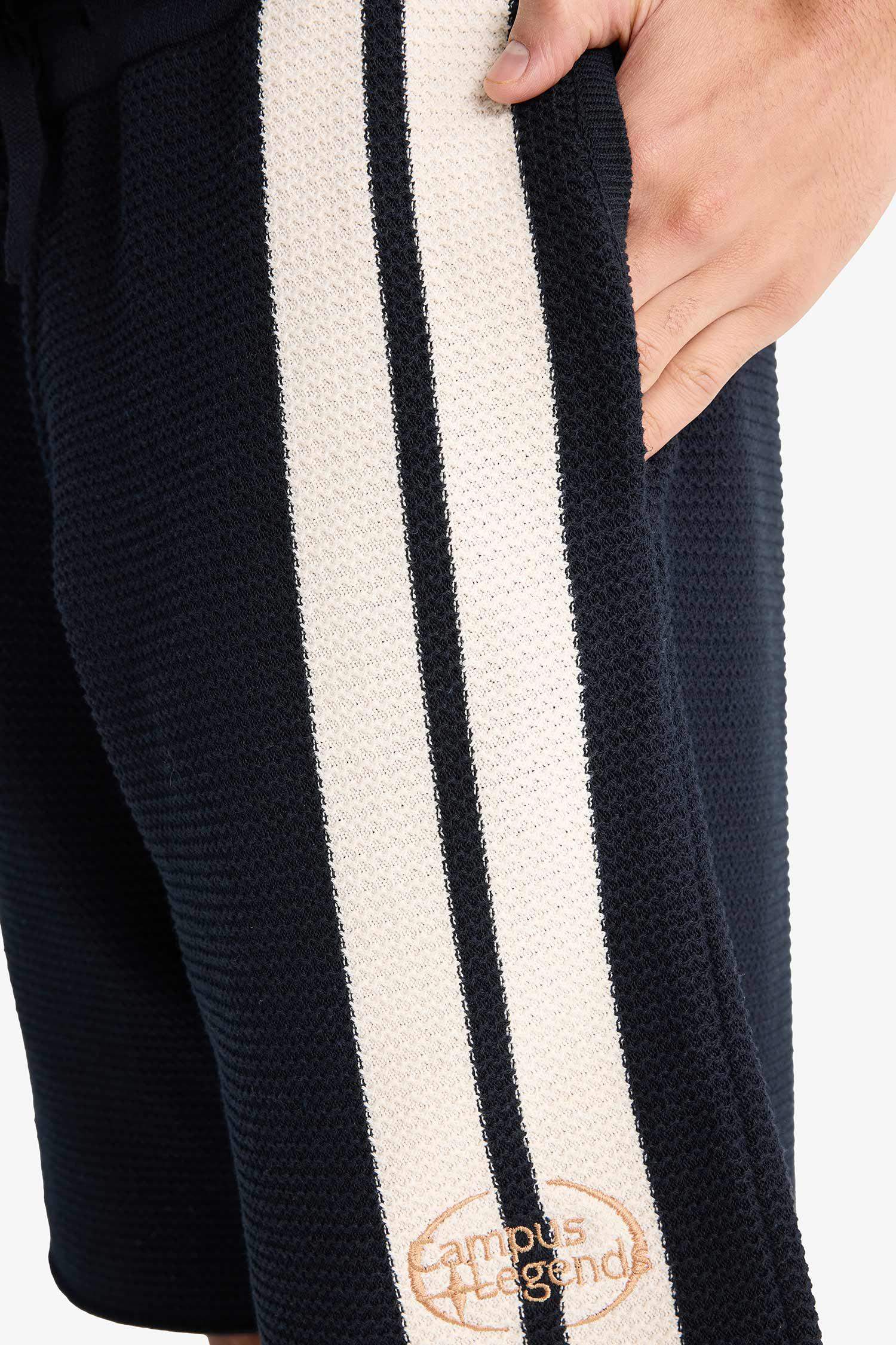 Standart Fit Beli Bağcıklı Renk Bloklu Triko Şort