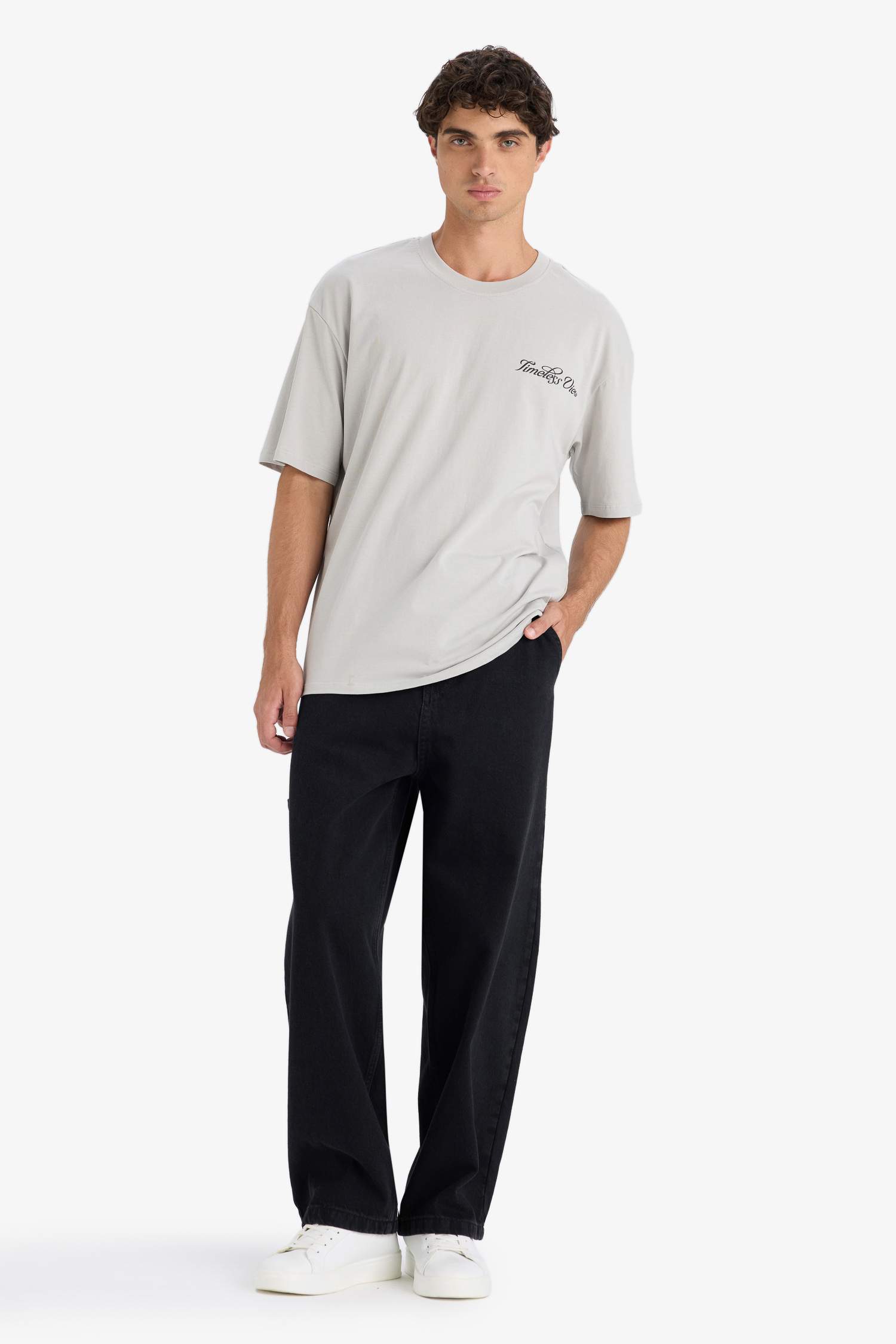 Boxy Fit Crew Neck Printed Short Sleeve T-Shirt